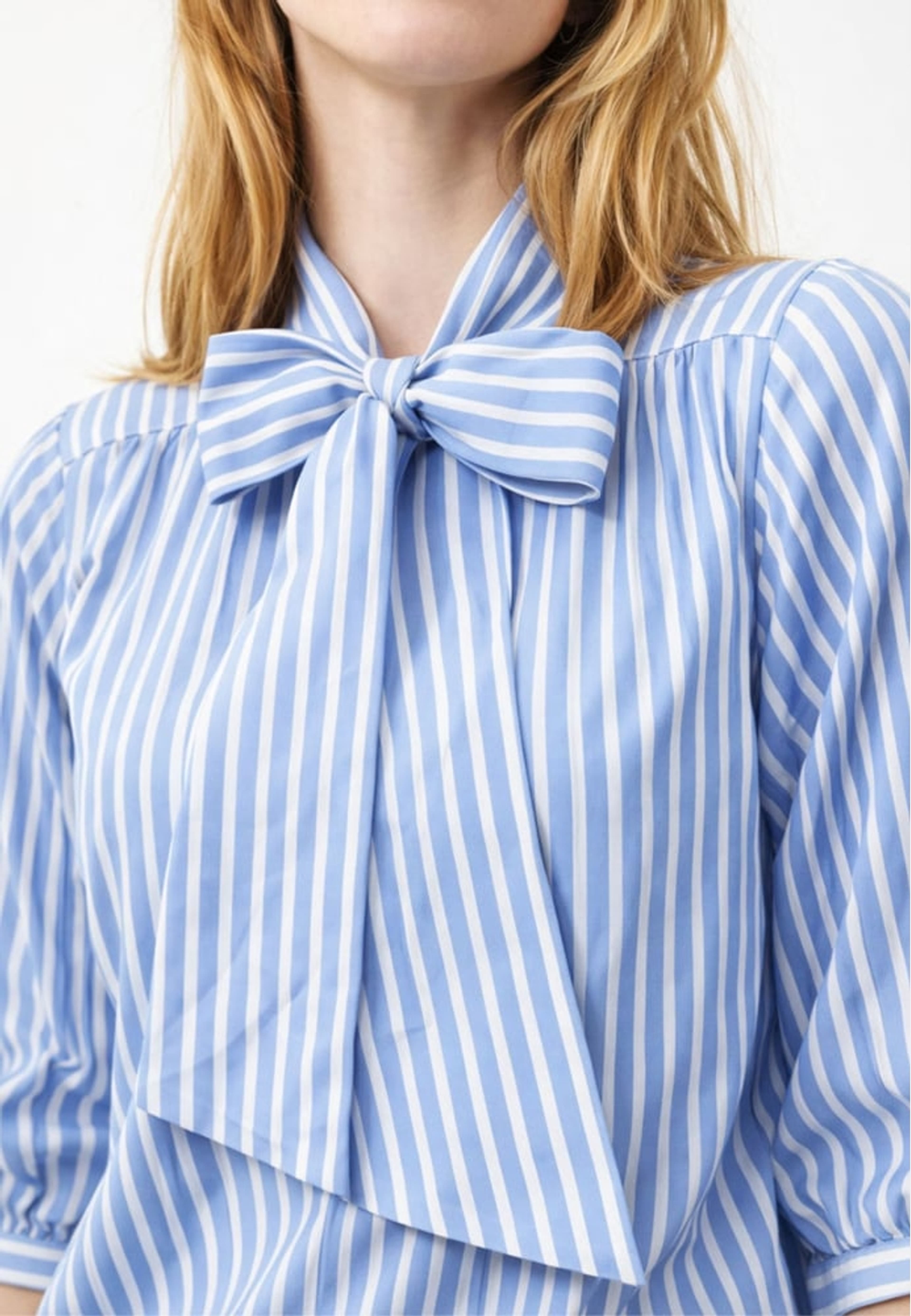 Emma Blouse, från Jumperfabriken, i färgen emma blouse. Klicka för att öppna bilden i stort format