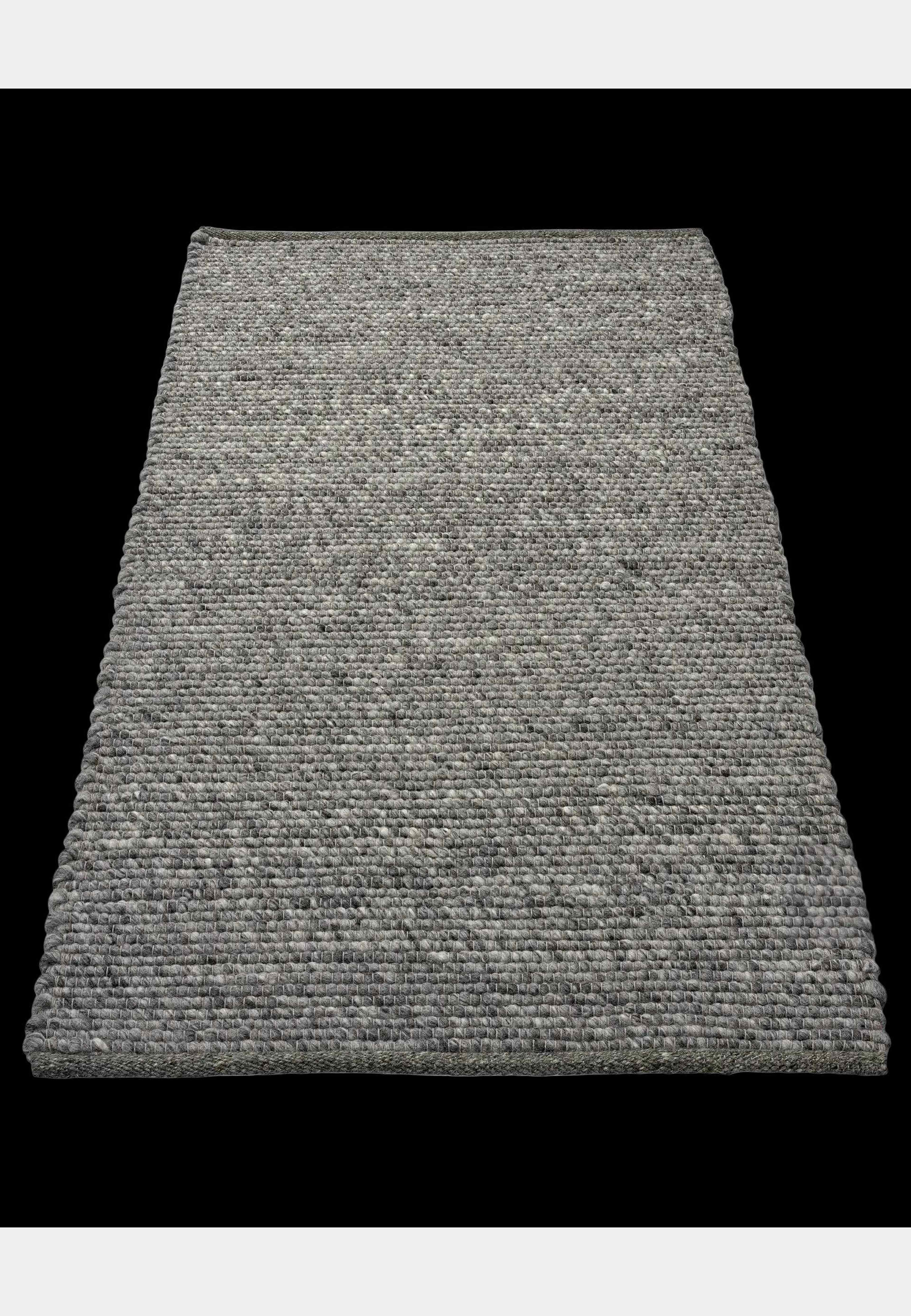 Gångmatta Merino, från Classic Collection, i färgen granit. Klicka för att öppna bilden i stort format