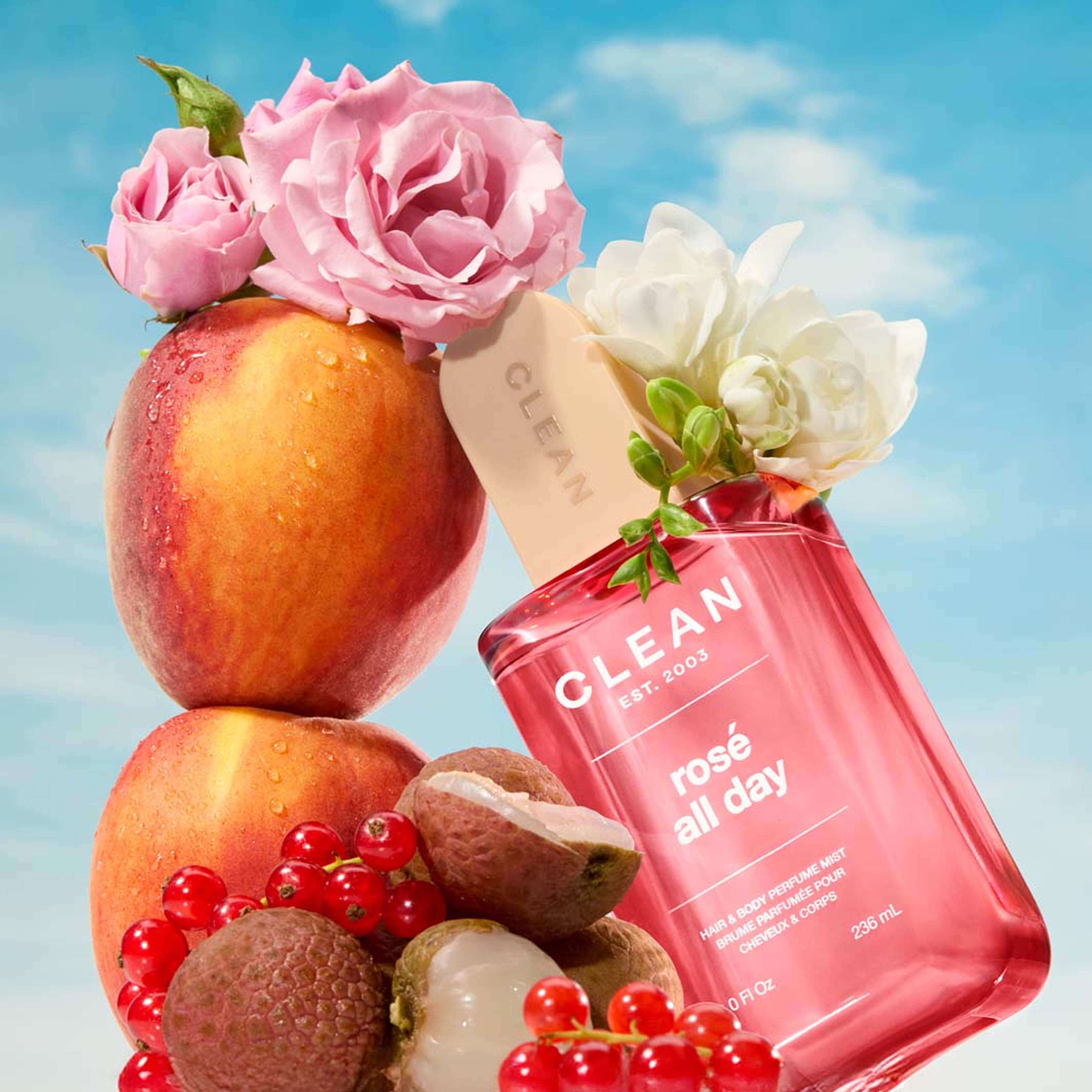 Rosé All Day Hair & Body Perfume Mist, från Clean. Klicka för att öppna bilden i stort format