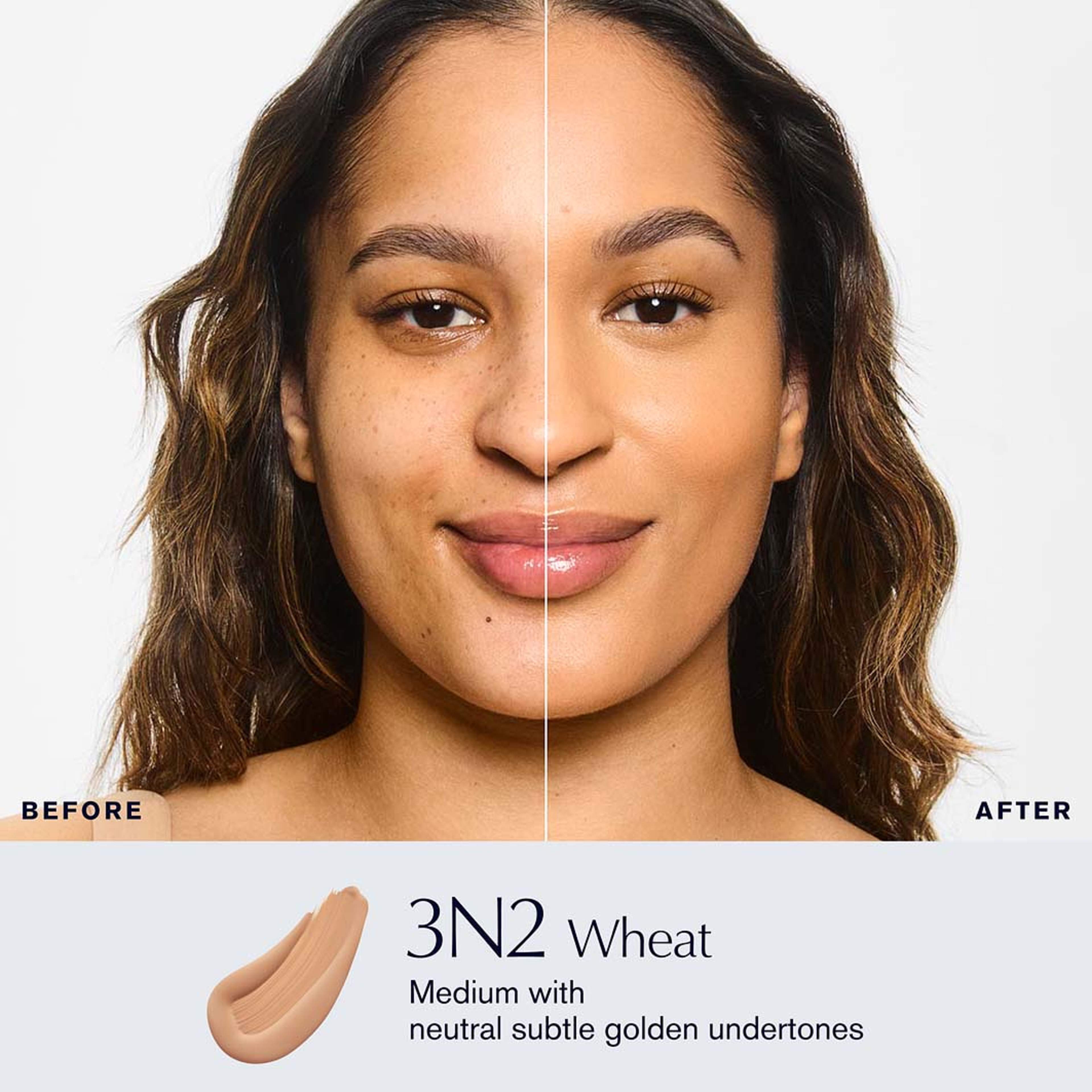 Double Wear Stay-In-Place Makeup SPF10, från Estée Lauder, i färgen 3n2 Wheat. Klicka för att öppna bilden i stort format