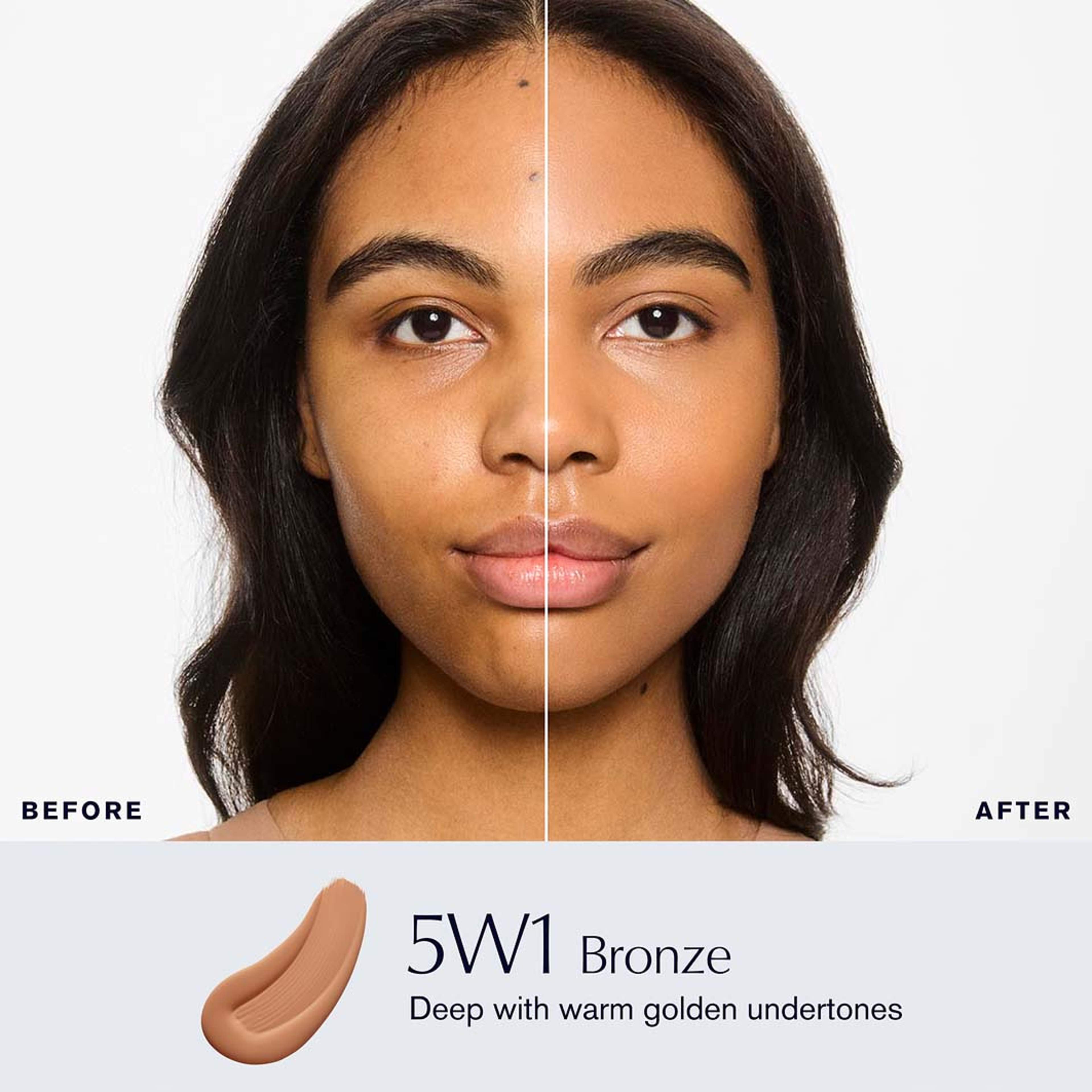 Double Wear Stay-In-Place Makeup SPF10, från Estée Lauder, i färgen 5w1 Bronze. Klicka för att öppna bilden i stort format