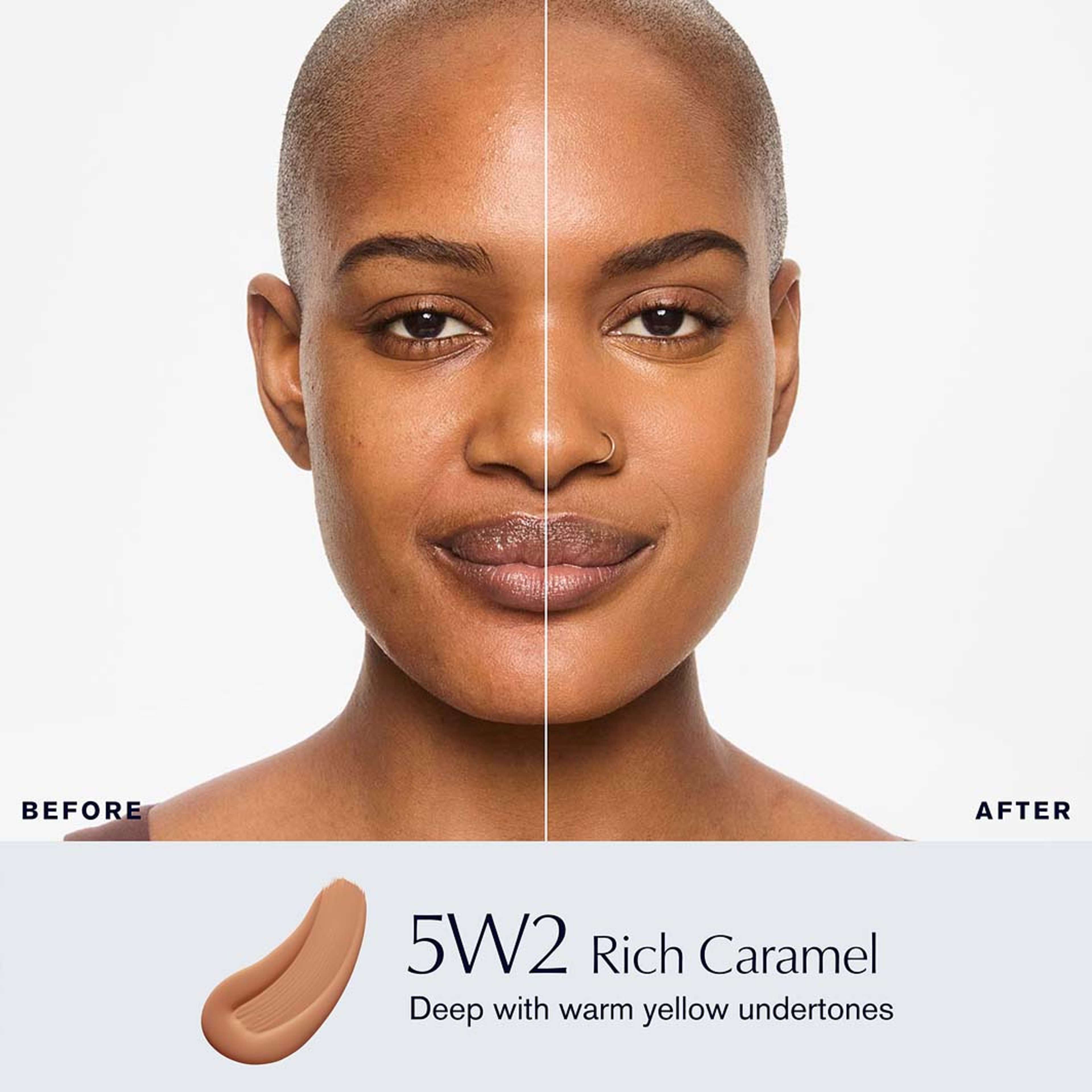 Double Wear Stay-In-Place Makeup SPF10, från Estée Lauder, i färgen 5w2 Rich Caramel. Klicka för att öppna bilden i stort format