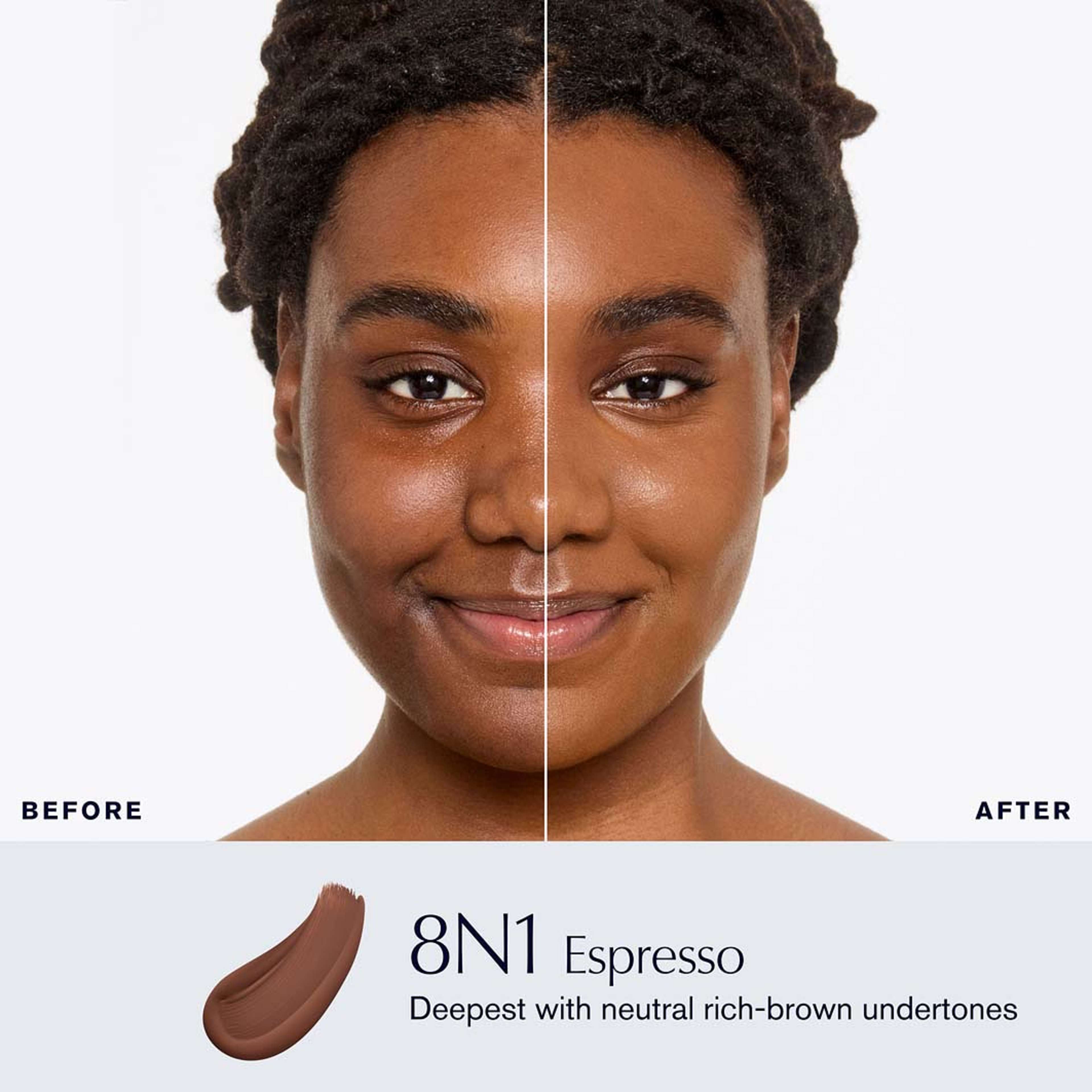 Double Wear Stay-In-Place Makeup SPF10, från Estée Lauder, i färgen 8n1 Espresso. Klicka för att öppna bilden i stort format