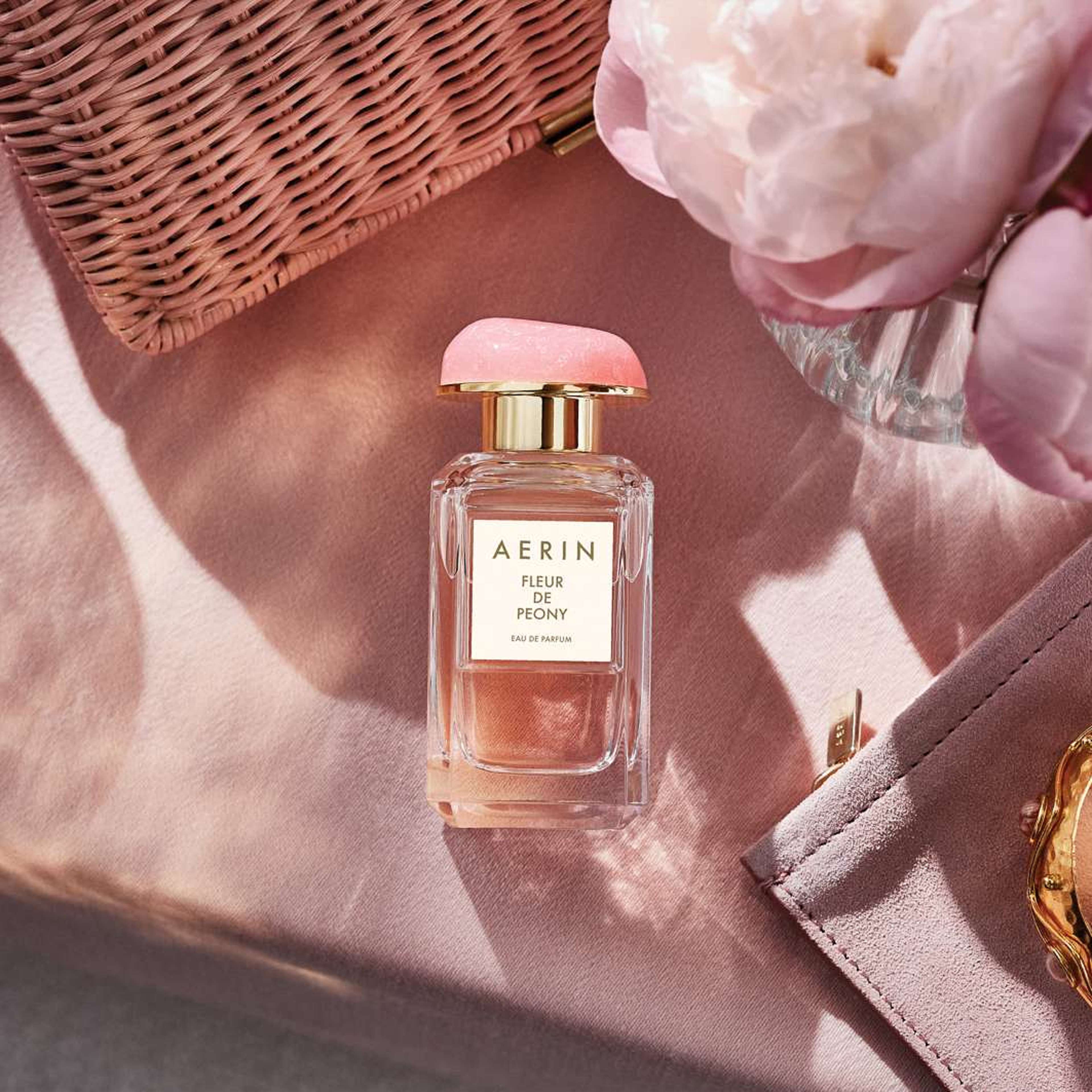 Aerin Fleur de Peony Eau de Parfum, från Aerin. Klicka för att öppna bilden i stort format