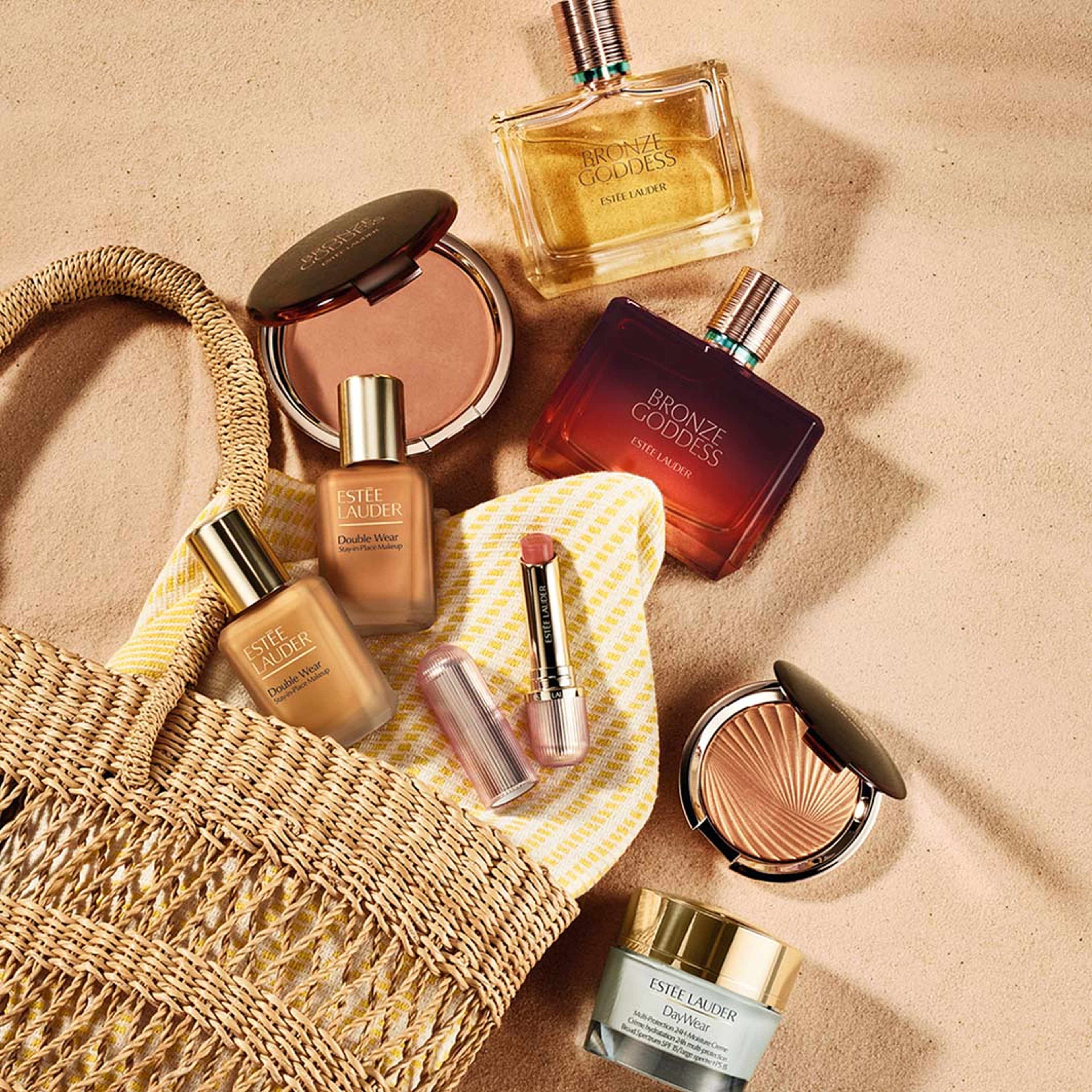 Bronze Goddess Eau De Parfum, från Estée Lauder. Klicka för att öppna bilden i stort format