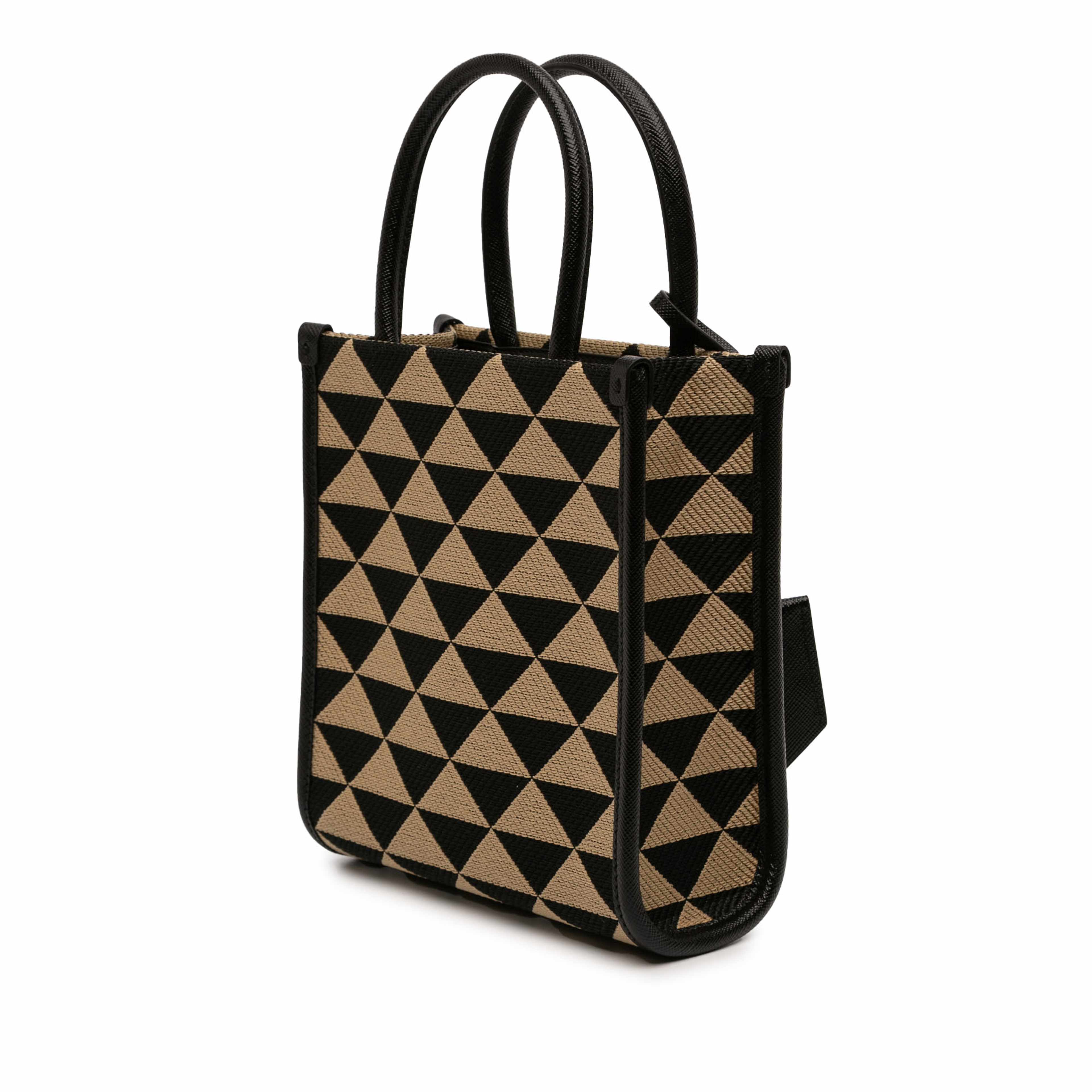 Prada Mini Embroidered Jacquard Symbole Triangolo Satchel, från Luxclusif, i färgen brown. Klicka för att öppna bilden i stort format