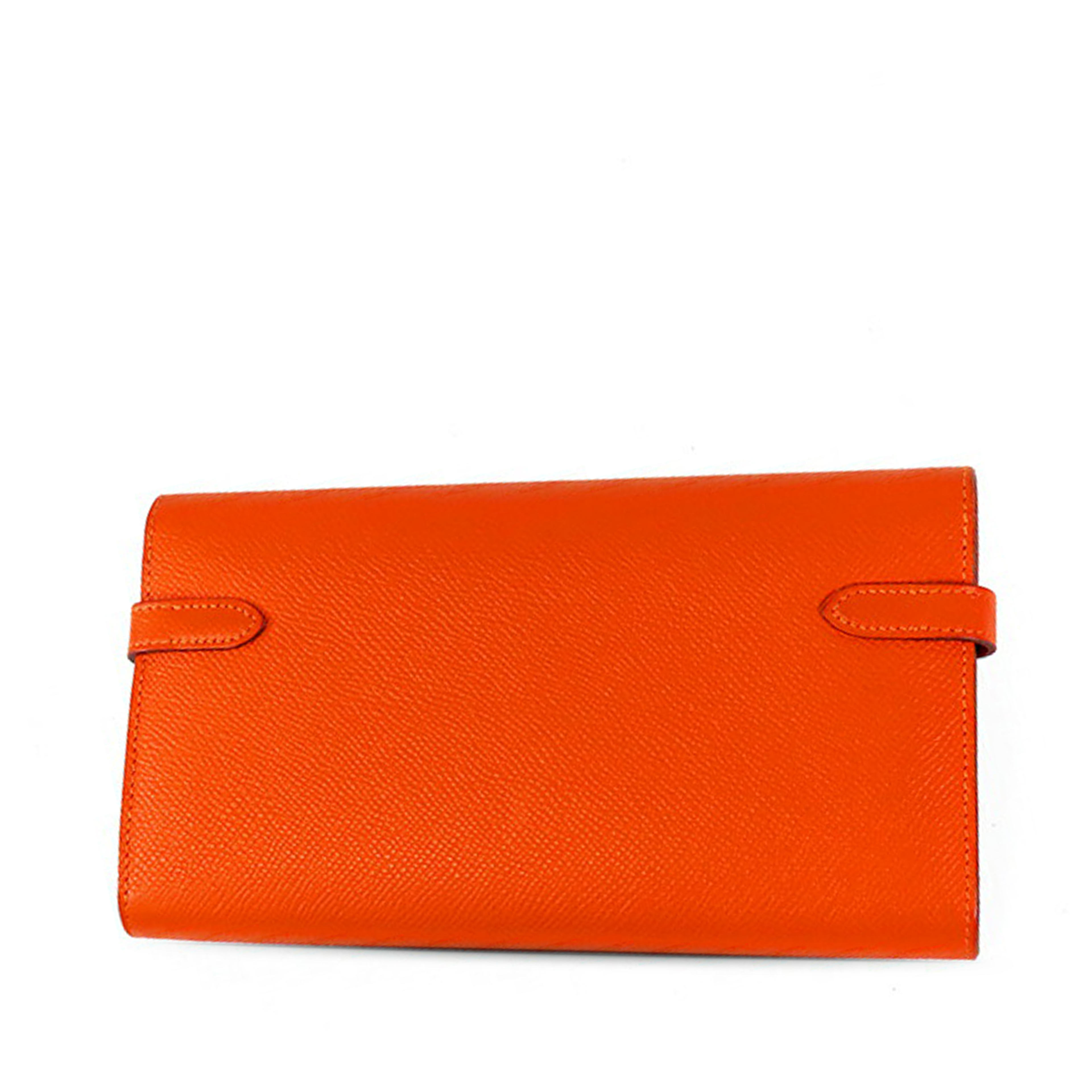 Hermès Epsom Kelly Longue Wallet, från Luxclusif, i färgen orange. Klicka för att öppna bilden i stort format