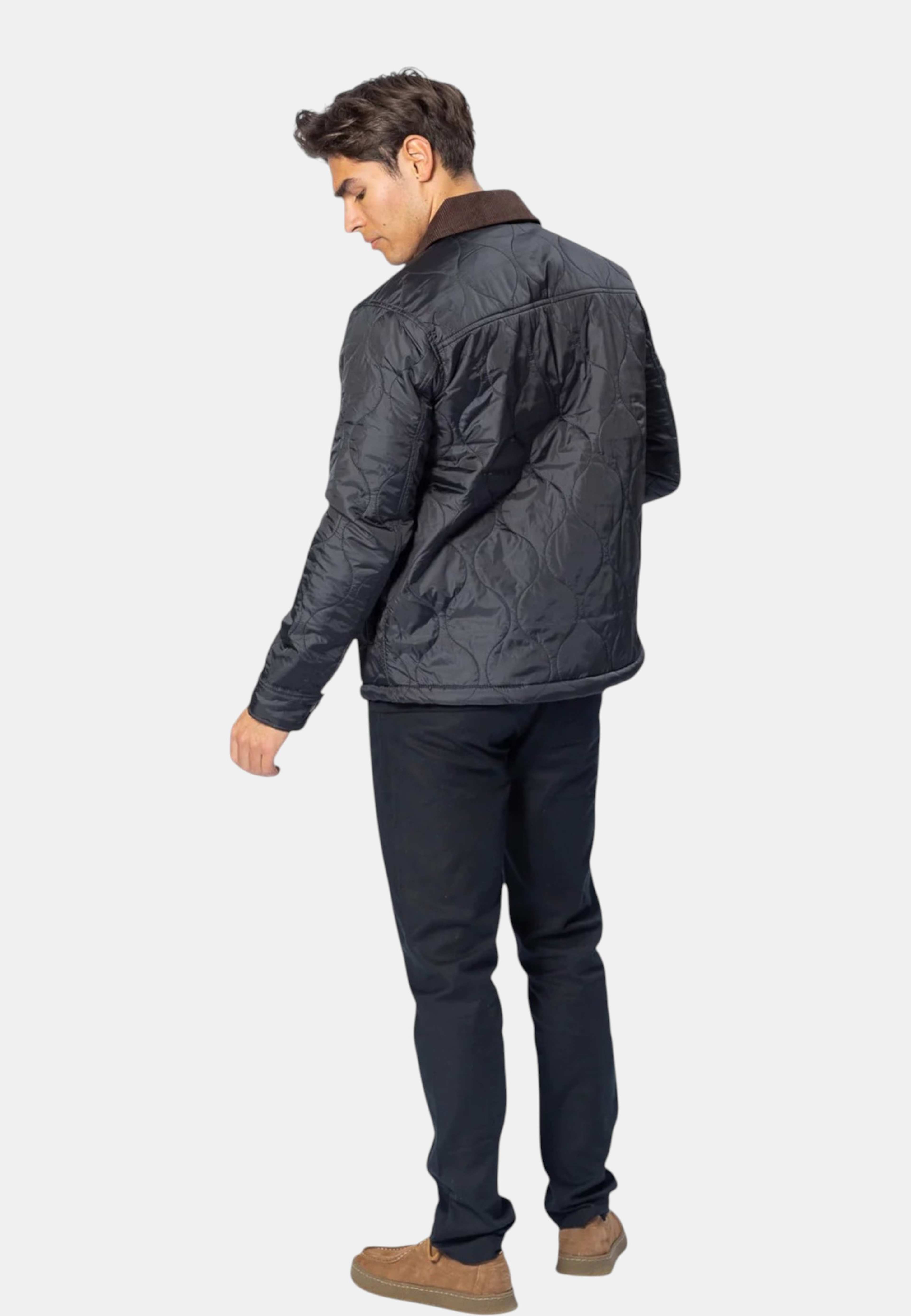 Quiltad Jacka, från TeeShoppen, i färgen svart. Klicka för att öppna bilden i stort format