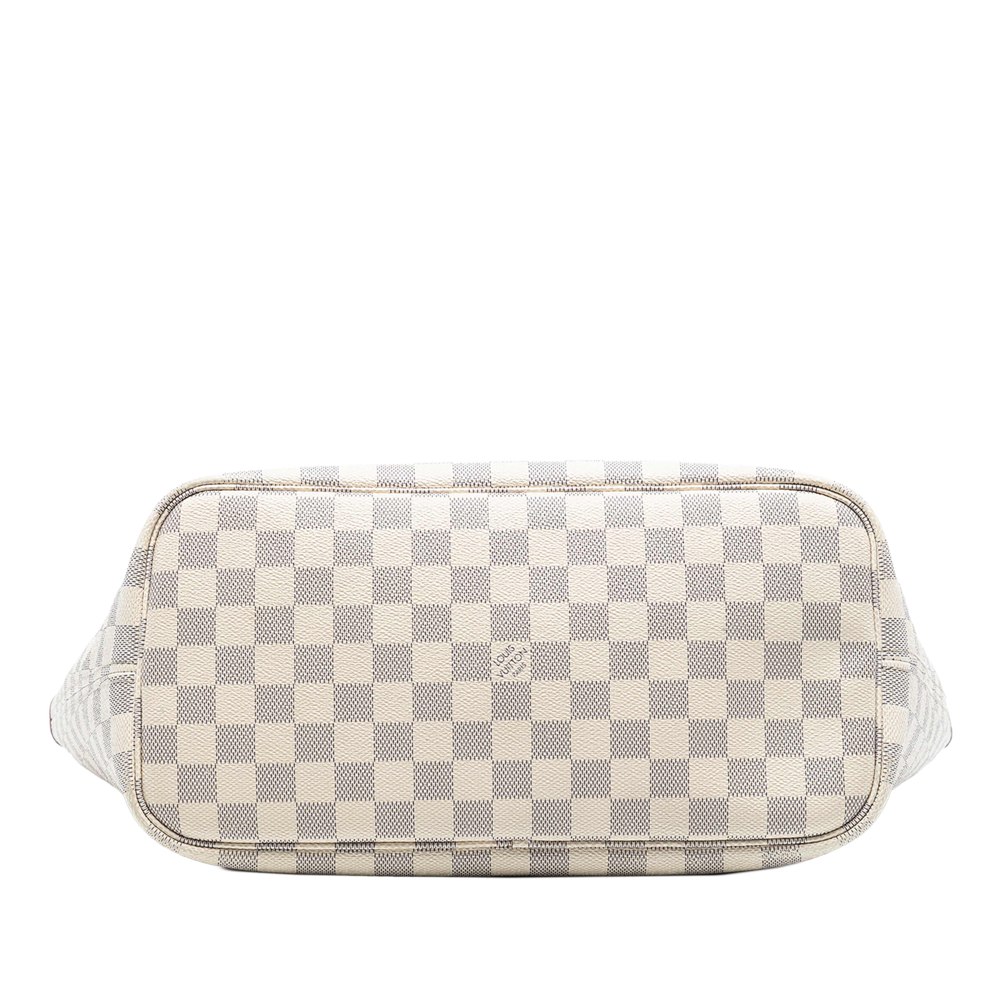 Louis Vuitton Damier Azur Neverfull Mm, från Luxclusif, i färgen white. Klicka för att öppna bilden i stort format