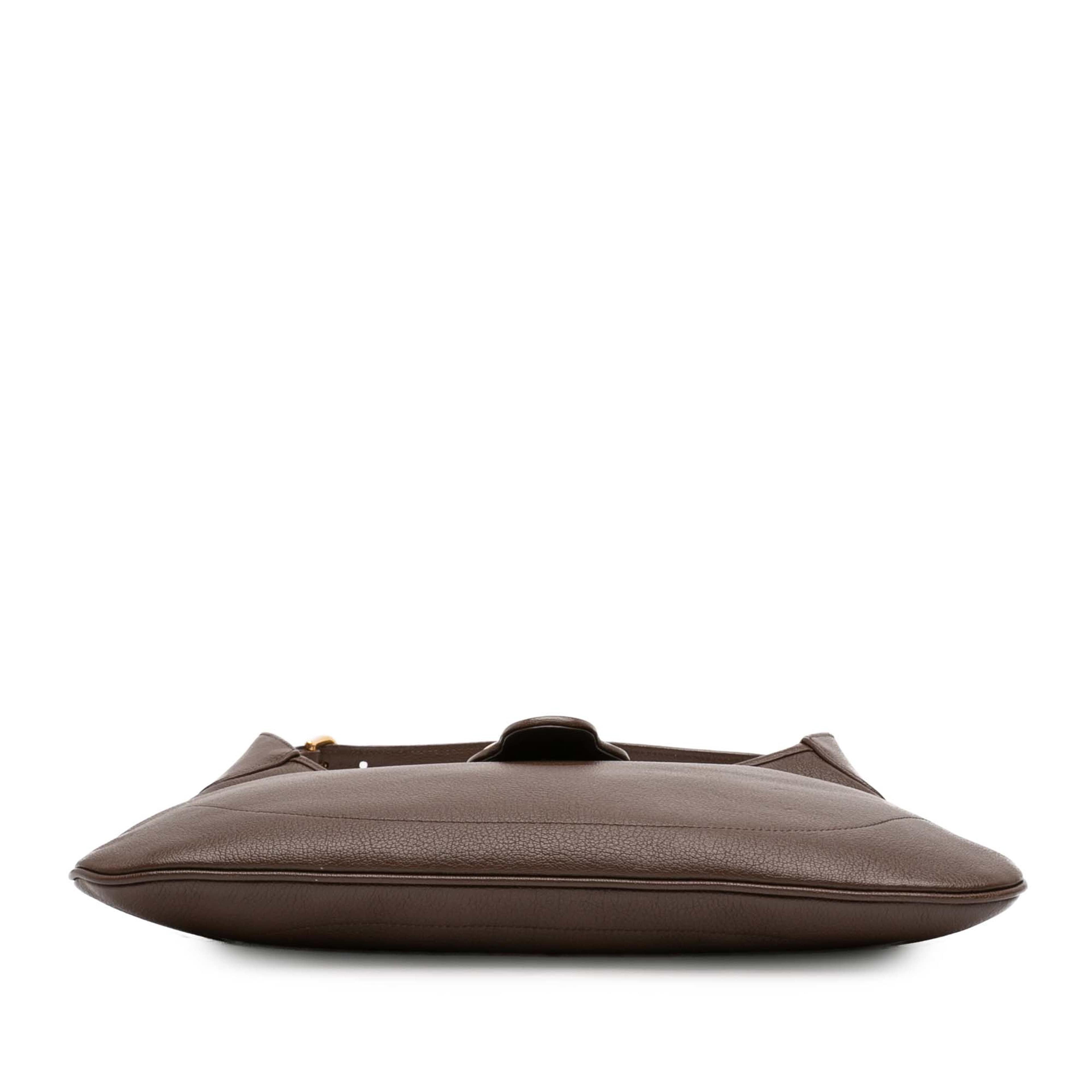 Gucci Medium Leather Aphrodite Crossbody, från Luxclusif, i färgen brun. Klicka för att öppna bilden i stort format