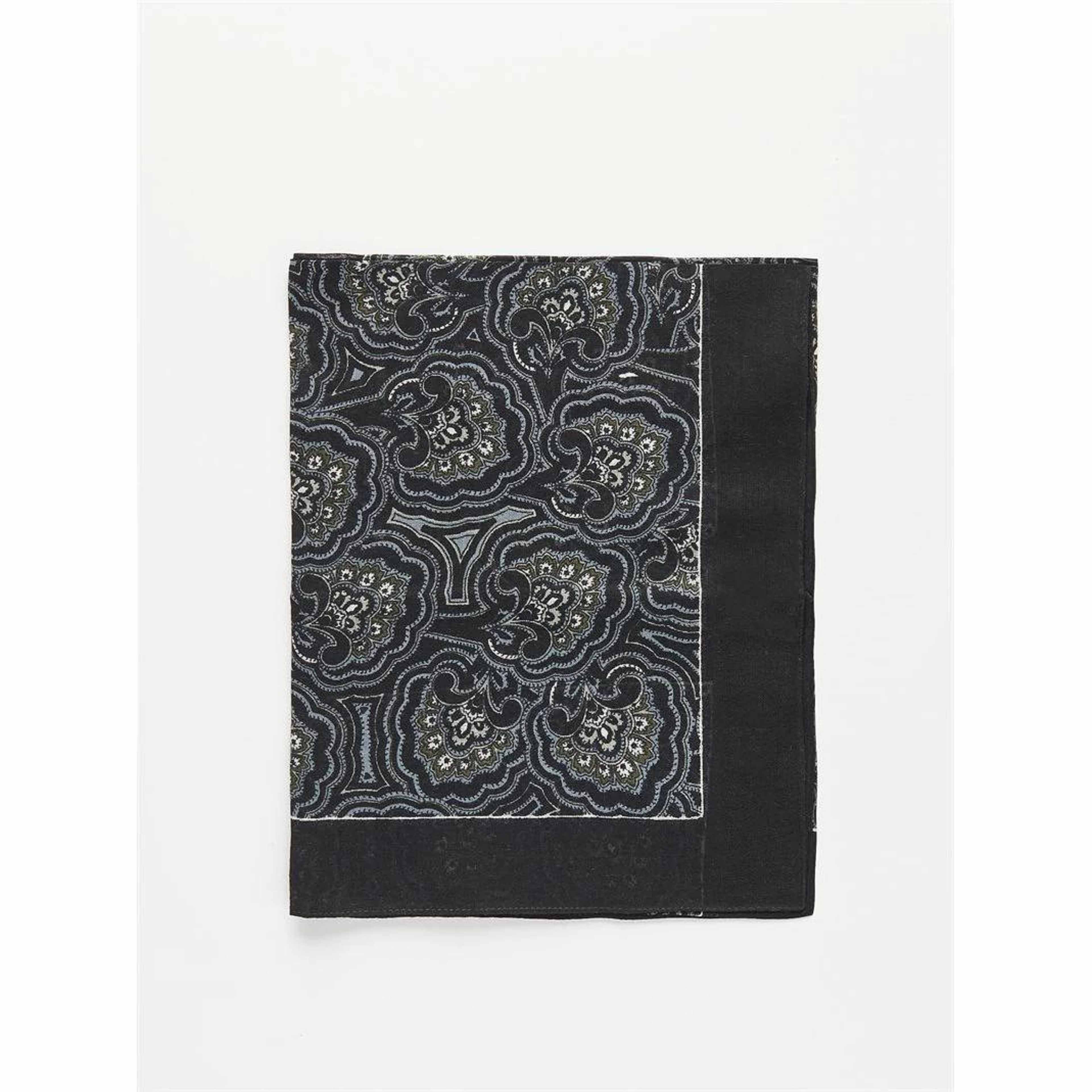 Bandana Paisley
