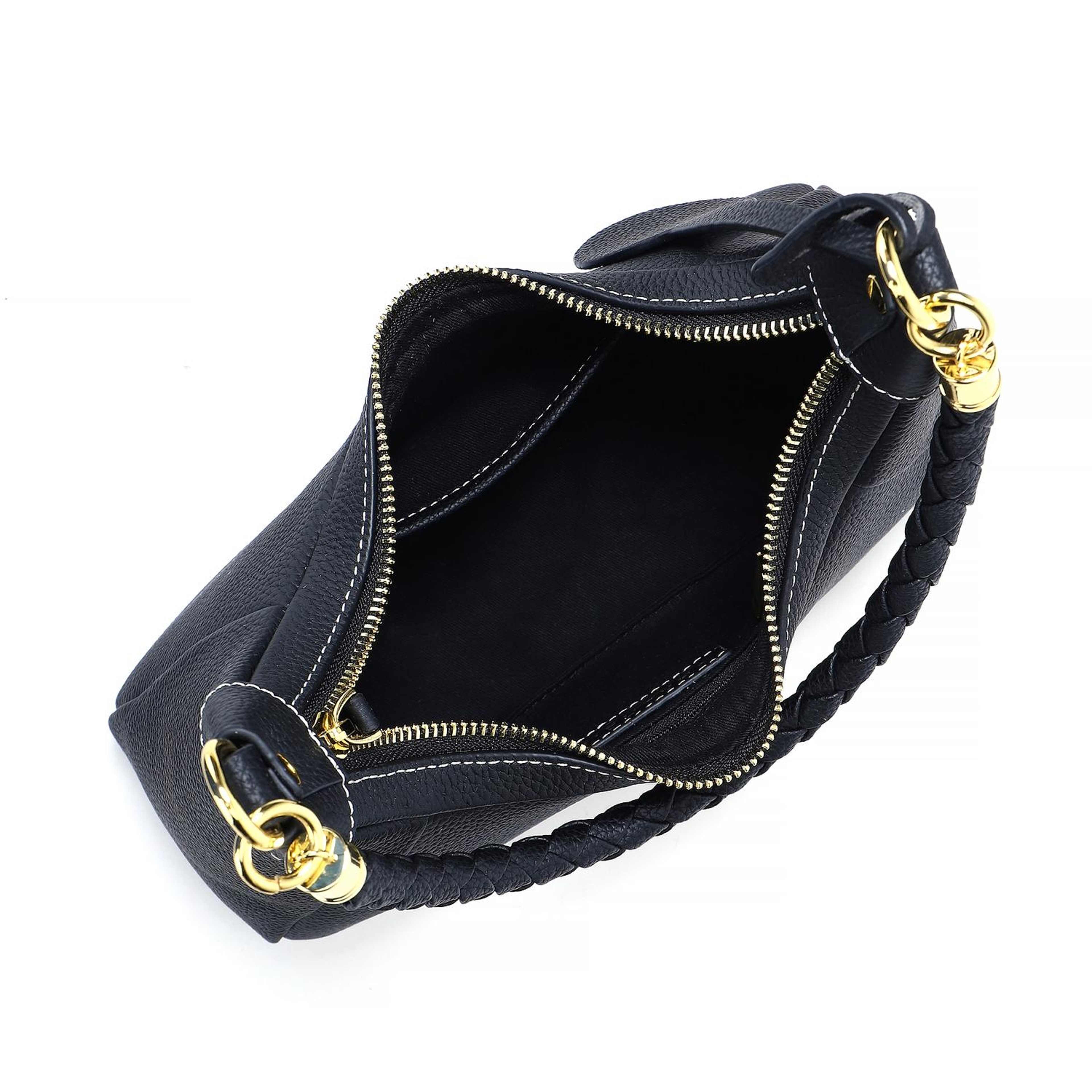 Axelväska Classic, från Carlheim, i färgen svart. Klicka för att öppna bilden i stort format