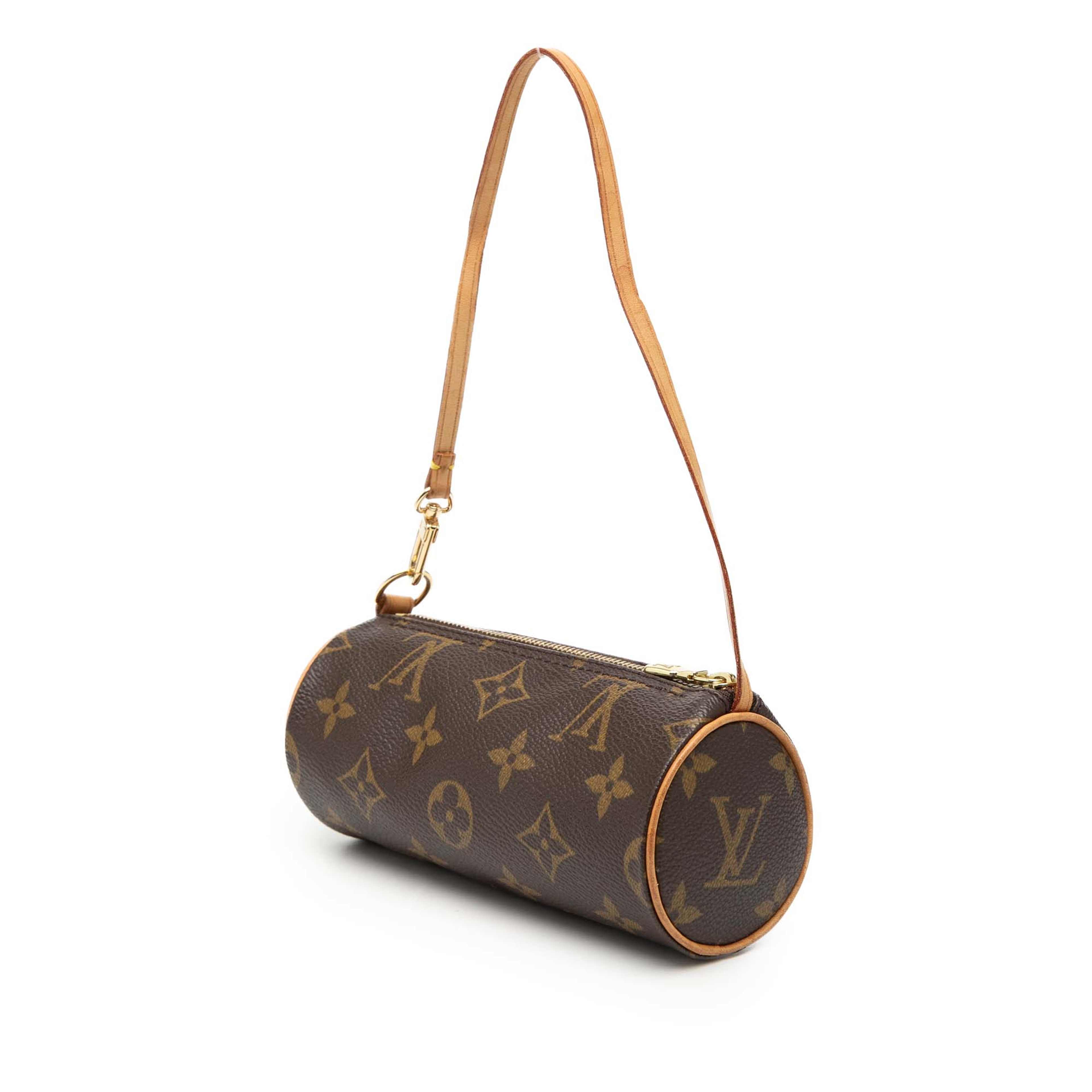 Louis Vuitton Monogram Papillon Pochette, från Luxclusif, i färgen brown. Klicka för att öppna bilden i stort format