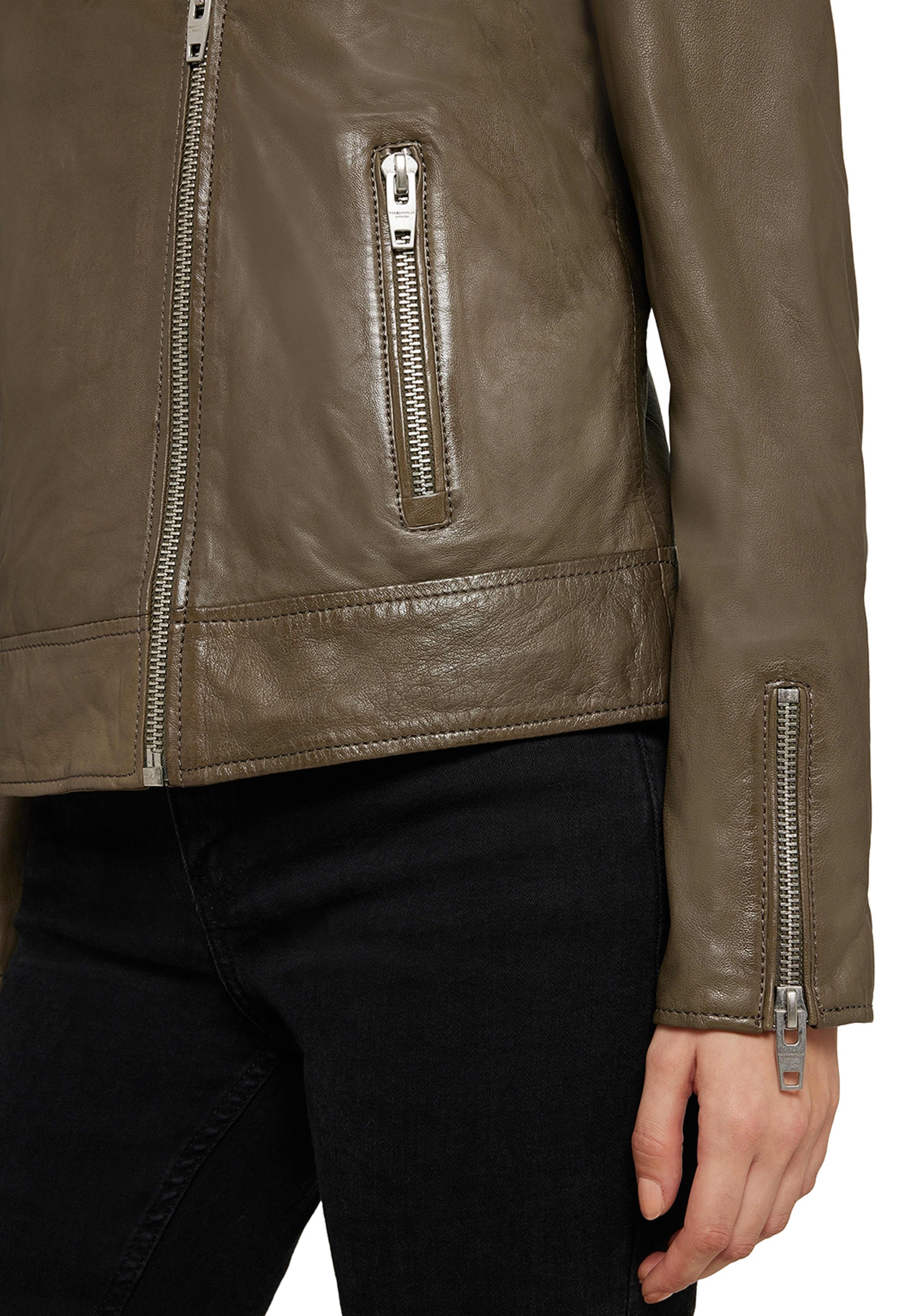 Yaya Jacket