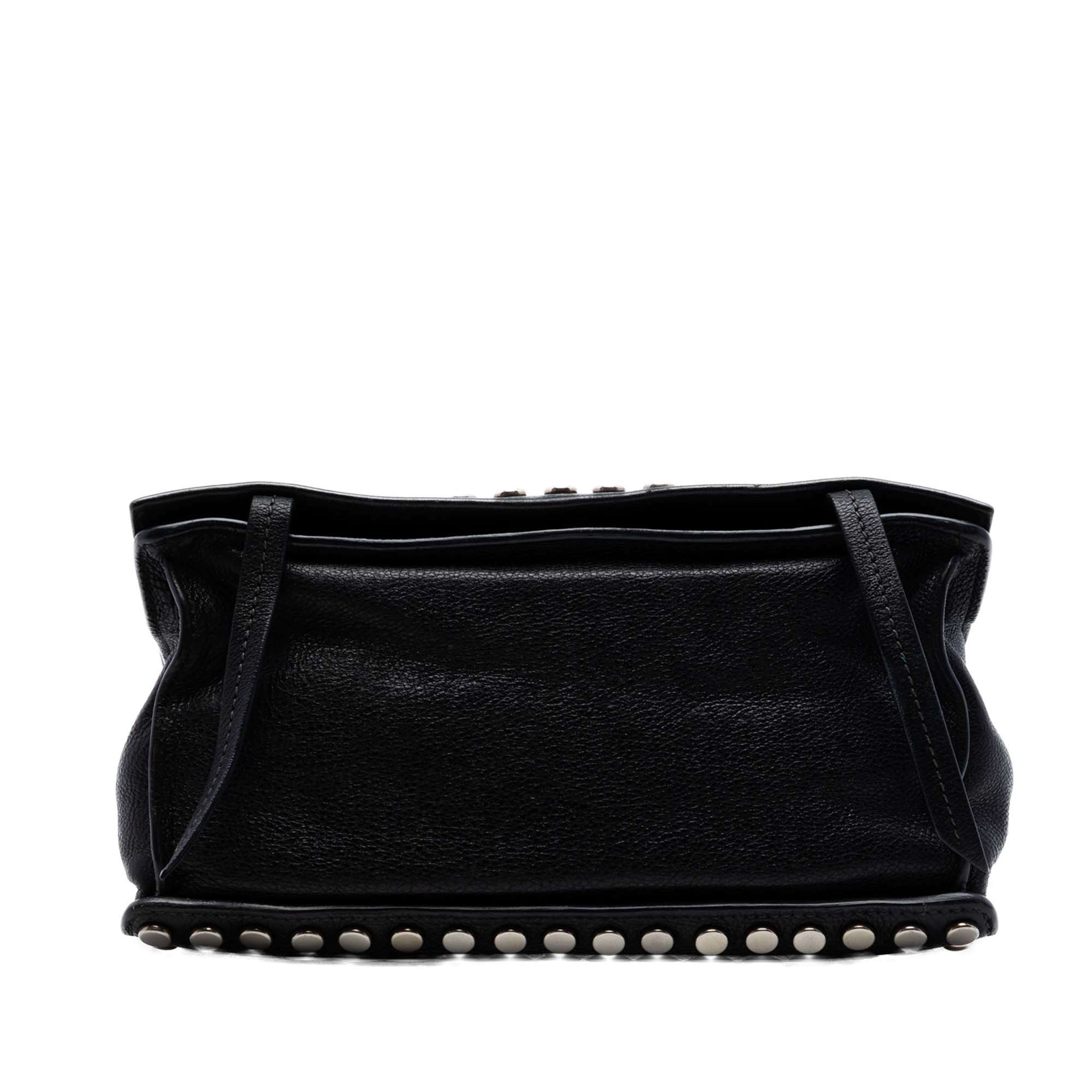 Prada Glace Calfskin Studded Etiquette Flap, från Luxclusif, i färgen black. Klicka för att öppna bilden i stort format