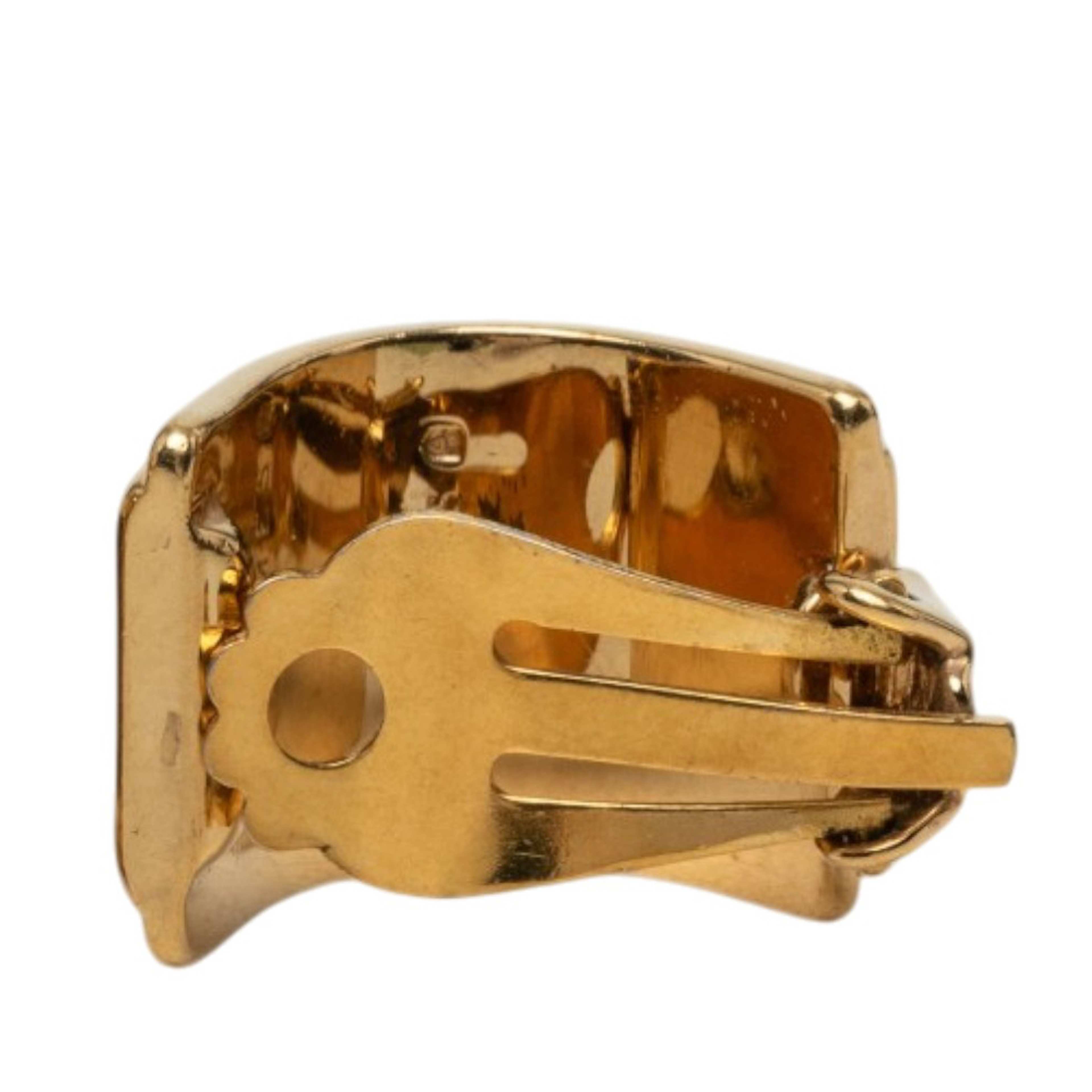 Hermès Gold Plated Enamel Cloisonne Clip On Earrings, från Luxclusif, i färgen blå. Klicka för att öppna bilden i stort format