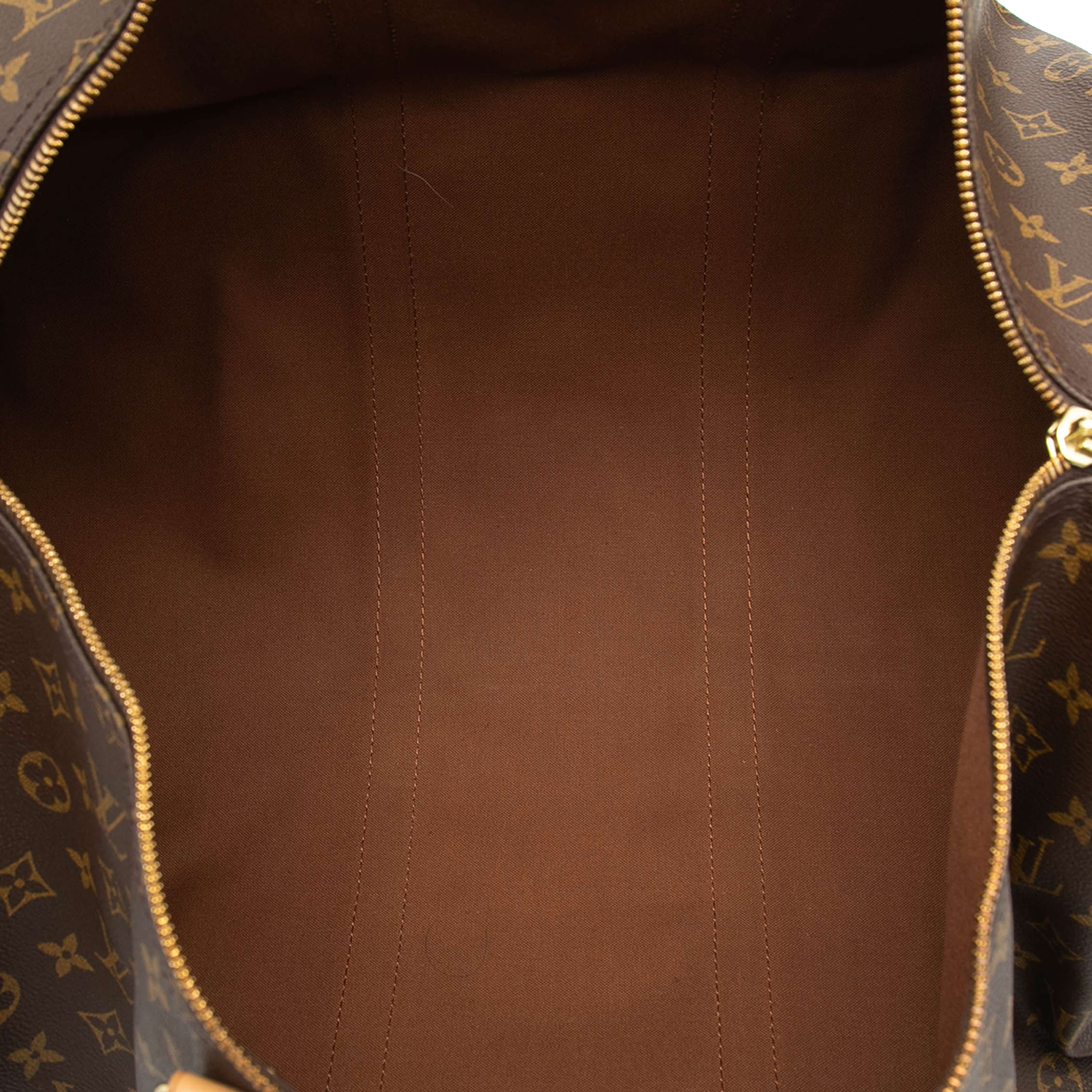 Louis Vuitton Monogram Keepall 55, från Luxclusif, i färgen brown. Klicka för att öppna bilden i stort format