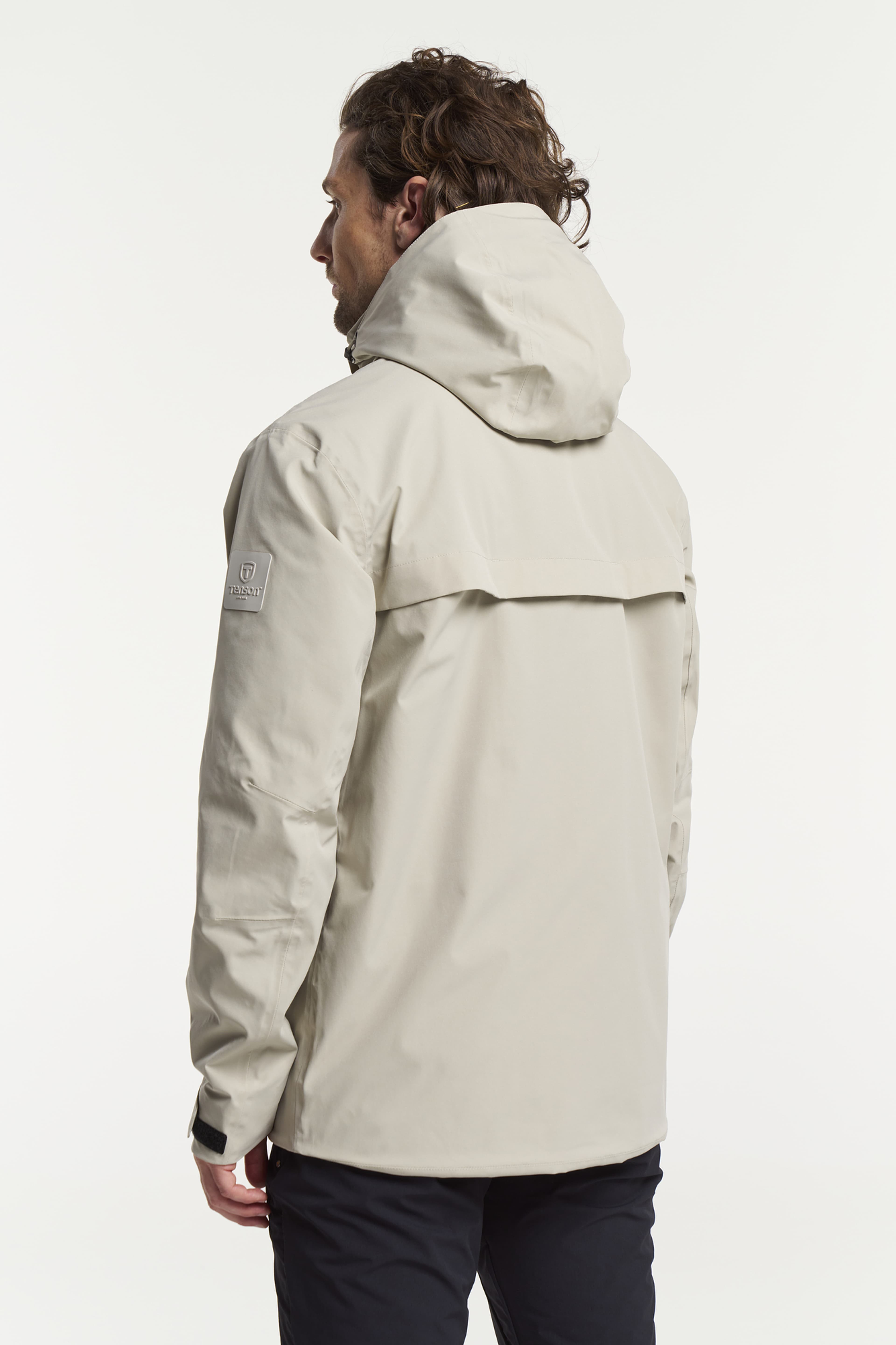 Cloudburst Jacket Men, från Tenson, i färgen sand. Klicka för att öppna bilden i stort format