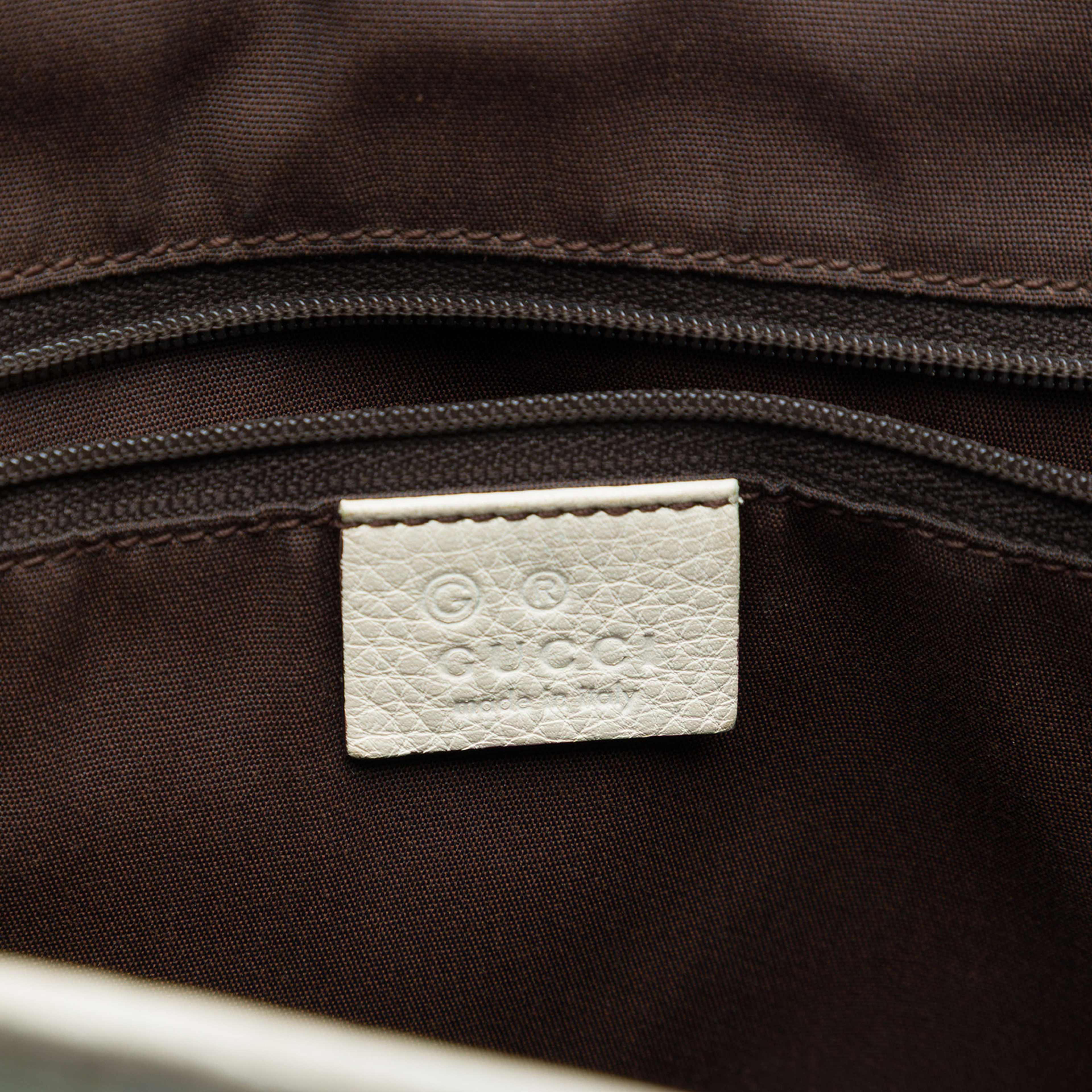 Gucci Gg Canvas Tote, från Luxclusif, i färgen blå. Klicka för att öppna bilden i stort format