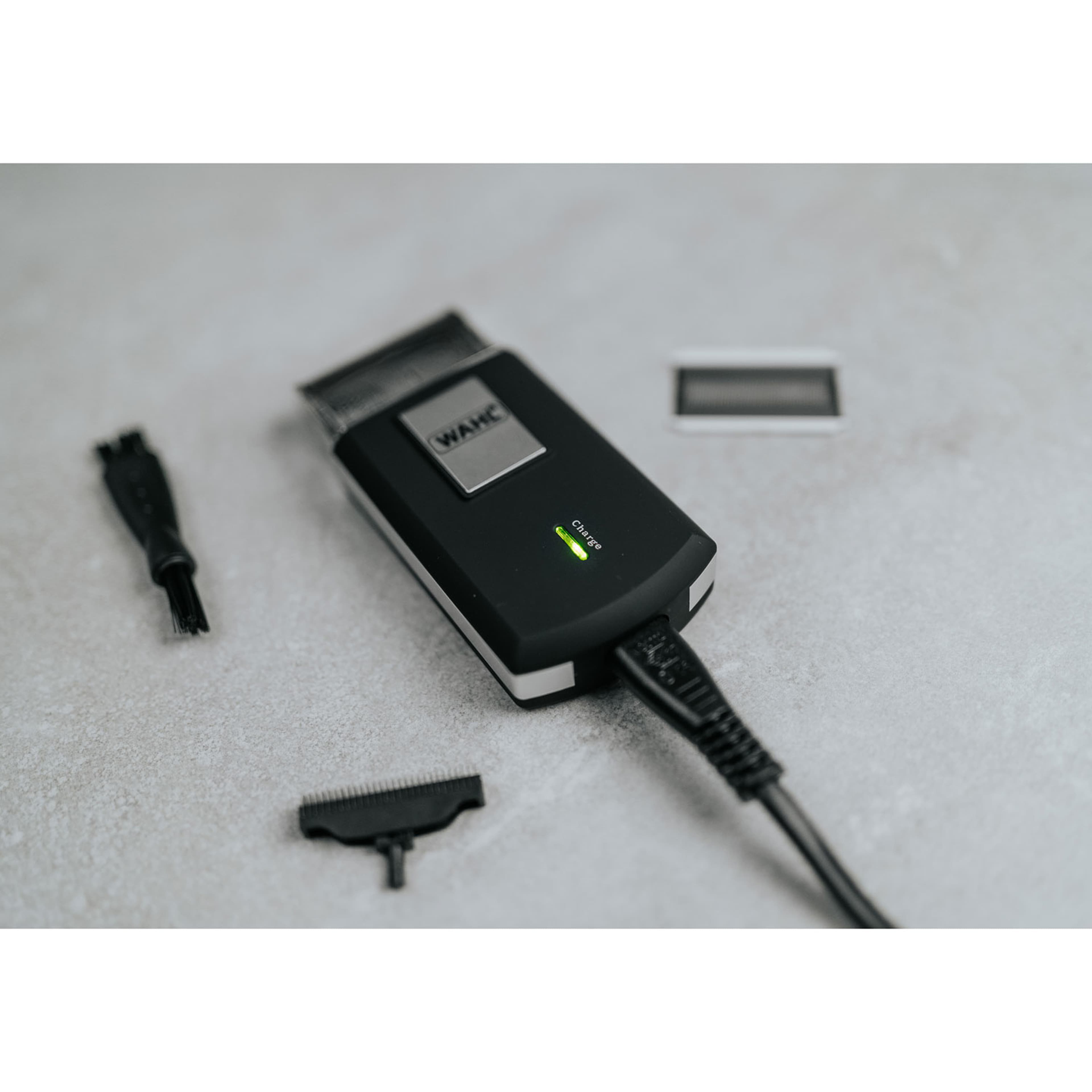 Rakapparat Laddbar 3615-1016, från Wahl, i färgen svart. Klicka för att öppna bilden i stort format