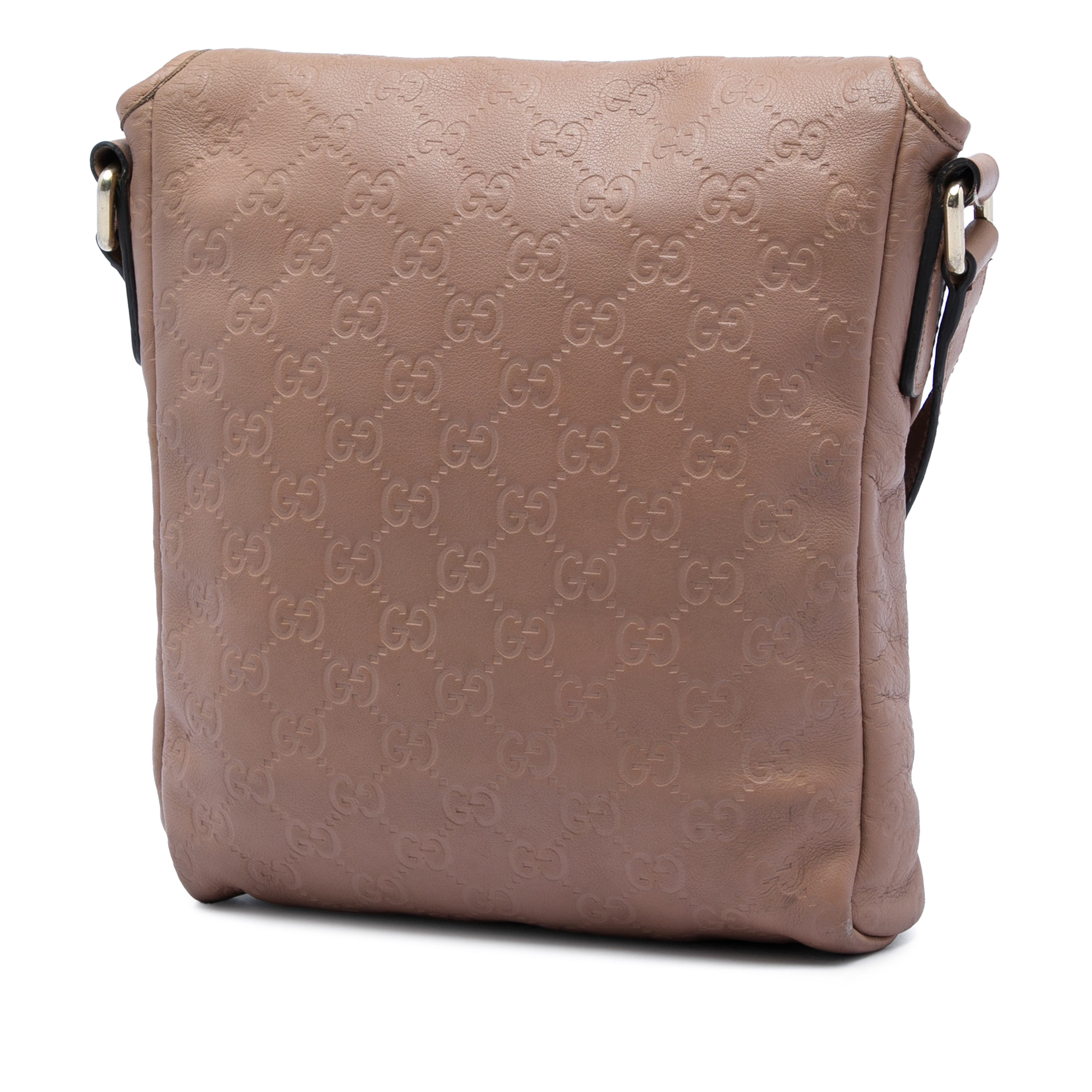 Gucci Guccissima Crossbody, från Luxclusif, i färgen brun. Klicka för att öppna bilden i stort format