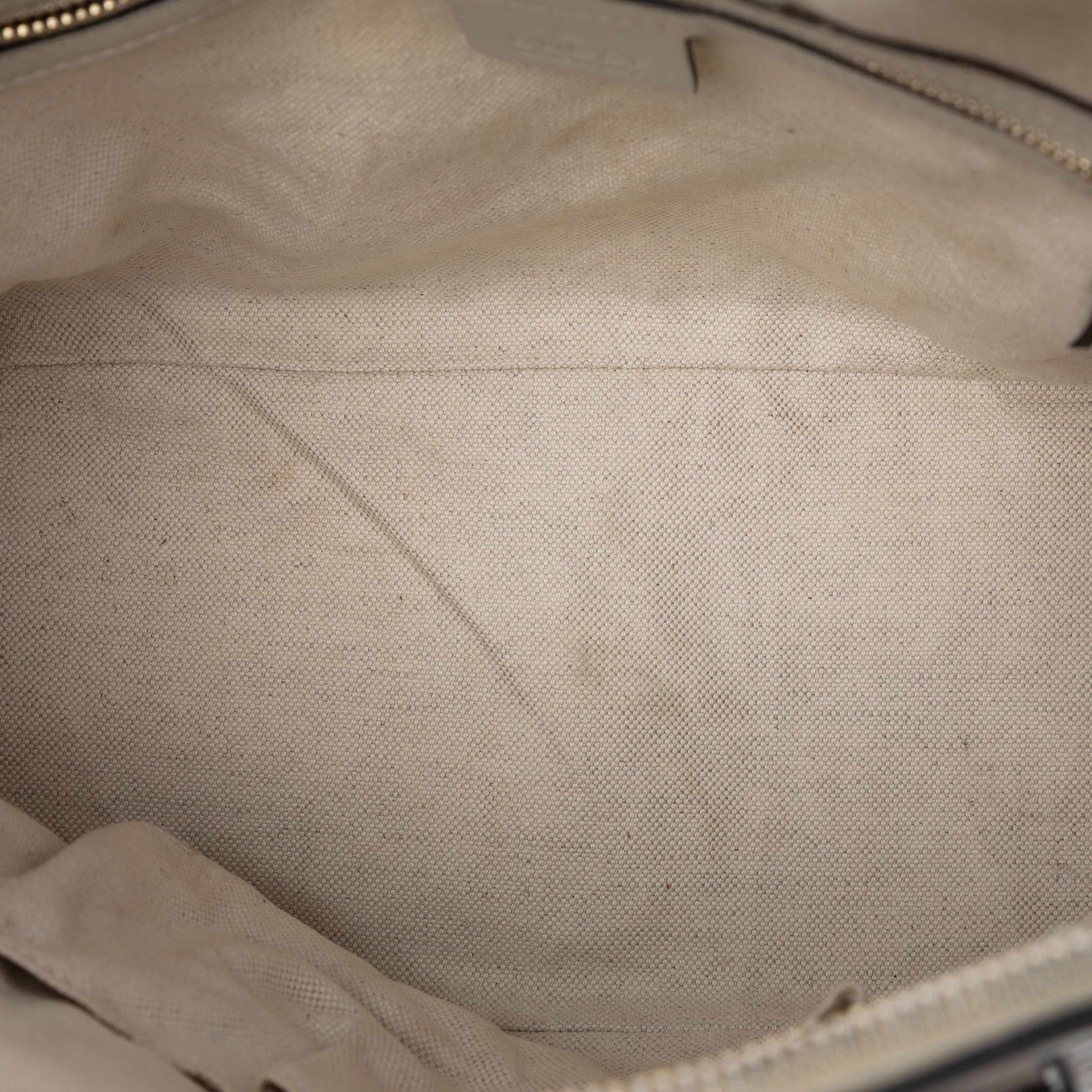 Gucci Medium Microguccissima Nice Dome Satchel, från Luxclusif, i färgen white. Klicka för att öppna bilden i stort format