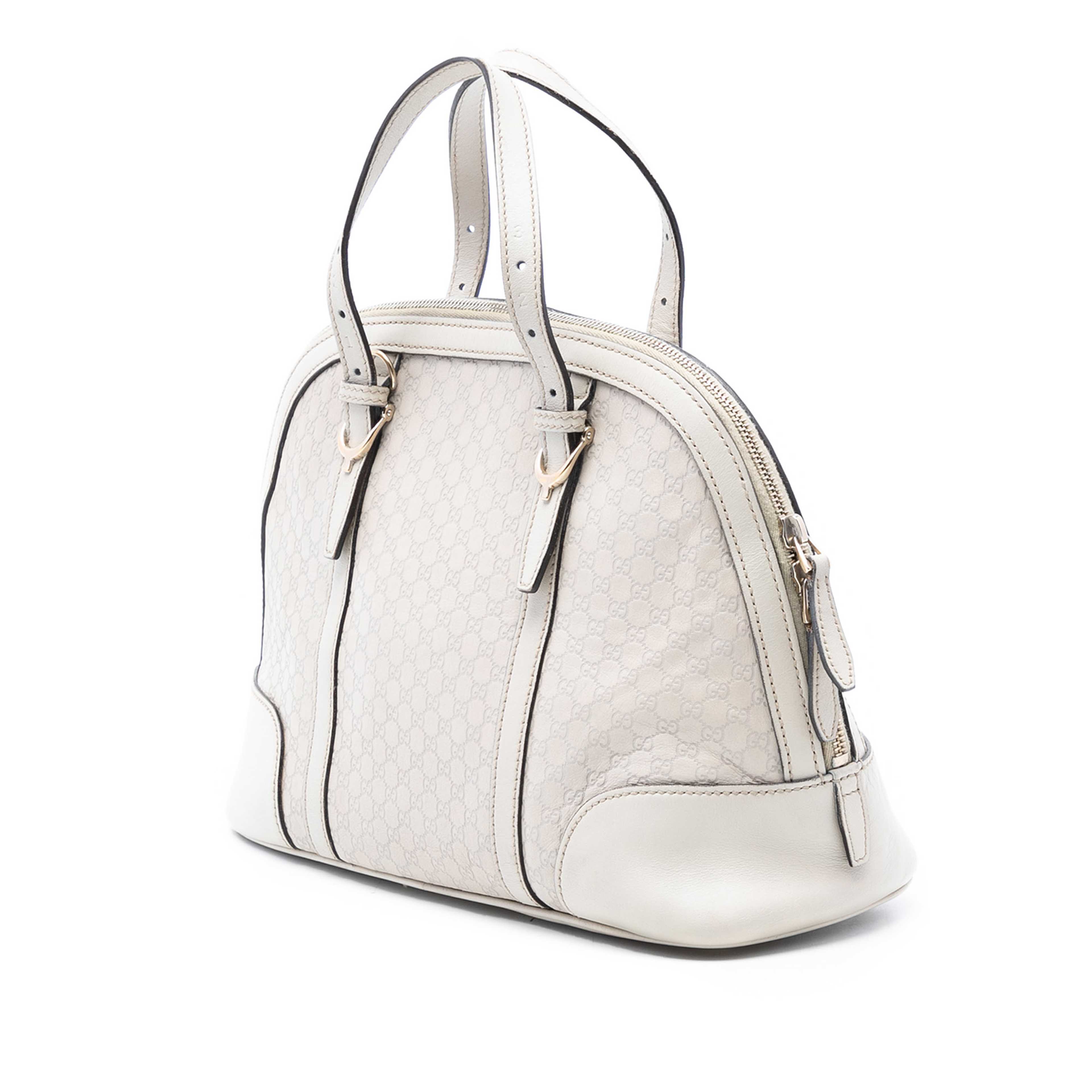 Gucci Small Microguccissima Nice Dome Satchel, från Luxclusif, i färgen vit. Klicka för att öppna bilden i stort format