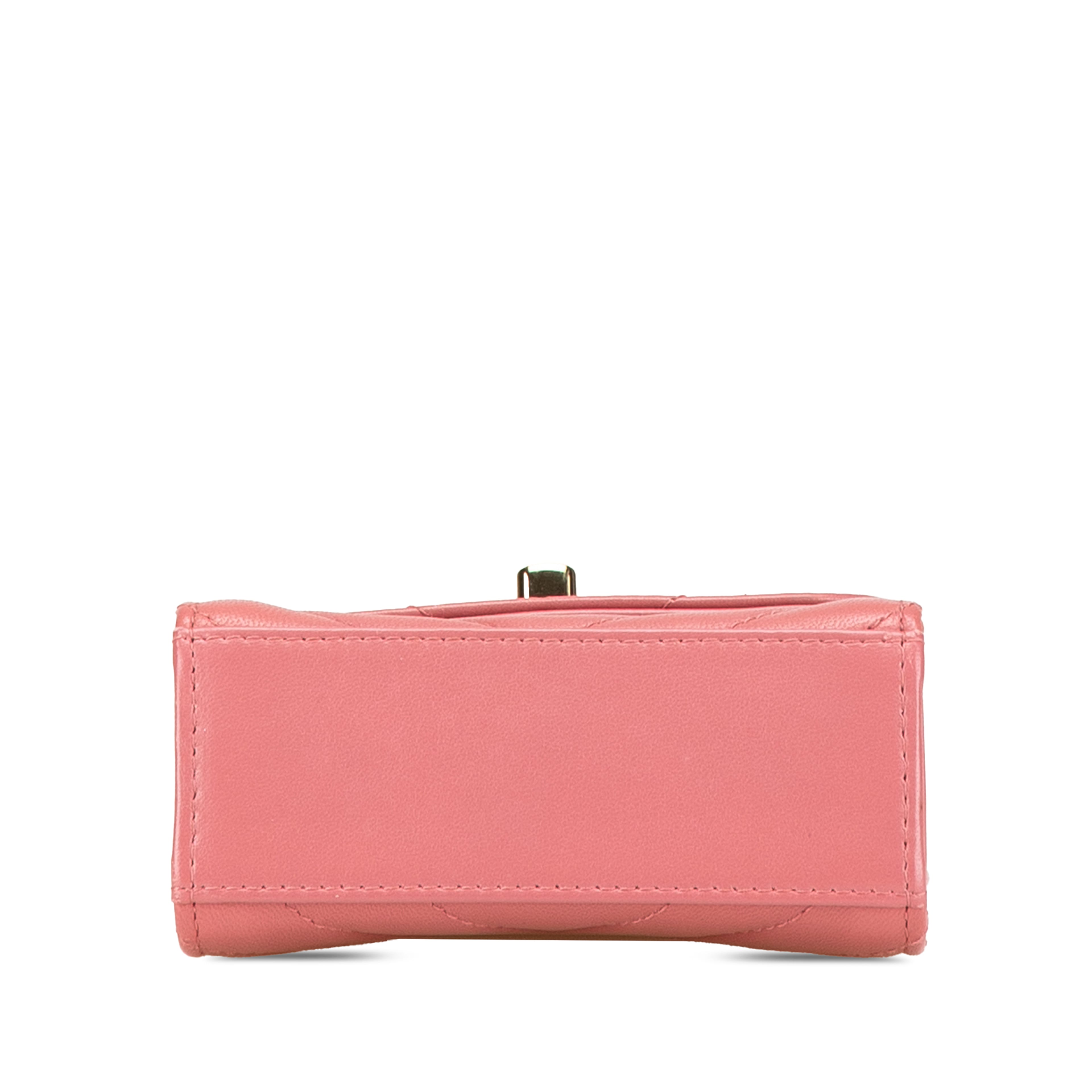 Chanel Mini Chevron Lambskin Trendy Cc Chain Wallet, från Luxclusif, i färgen pink. Klicka för att öppna bilden i stort format