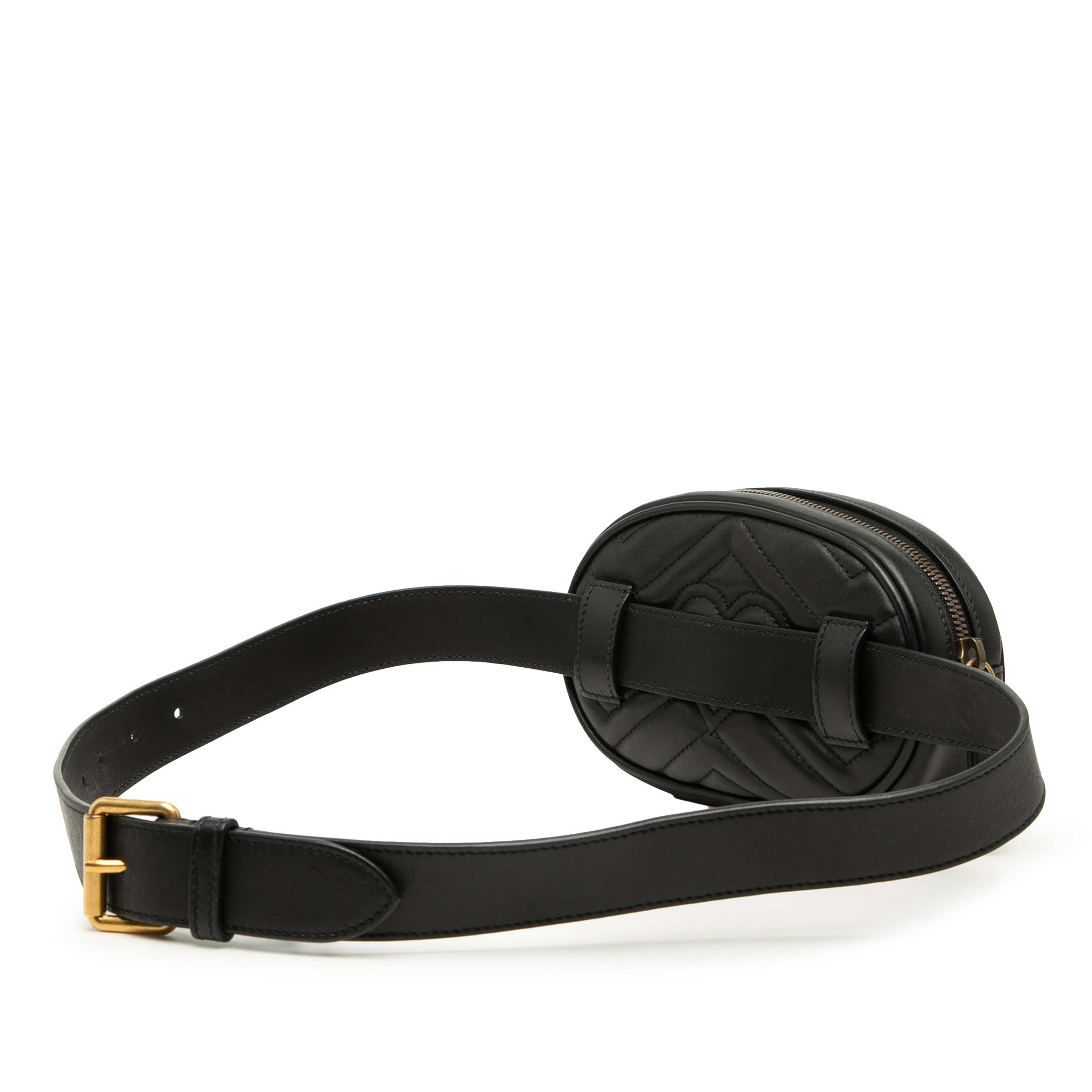 Gucci Gg Marmont Matelasse Calfskin Belt Bag, från Luxclusif, i färgen svart. Klicka för att öppna bilden i stort format