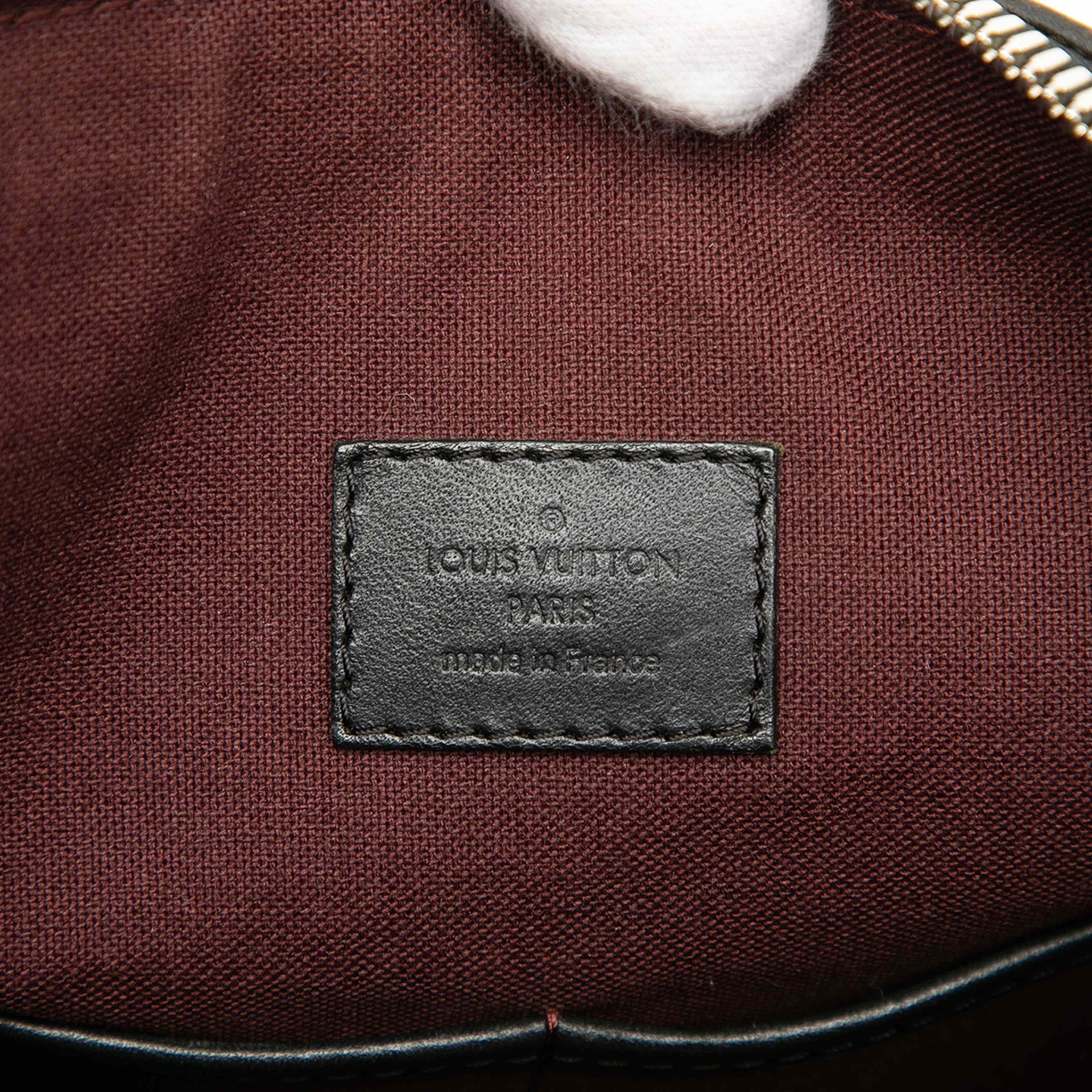 Louis Vuitton Monogram Macassar Torres Messenger Bag, från Luxclusif, i färgen brown. Klicka för att öppna bilden i stort format