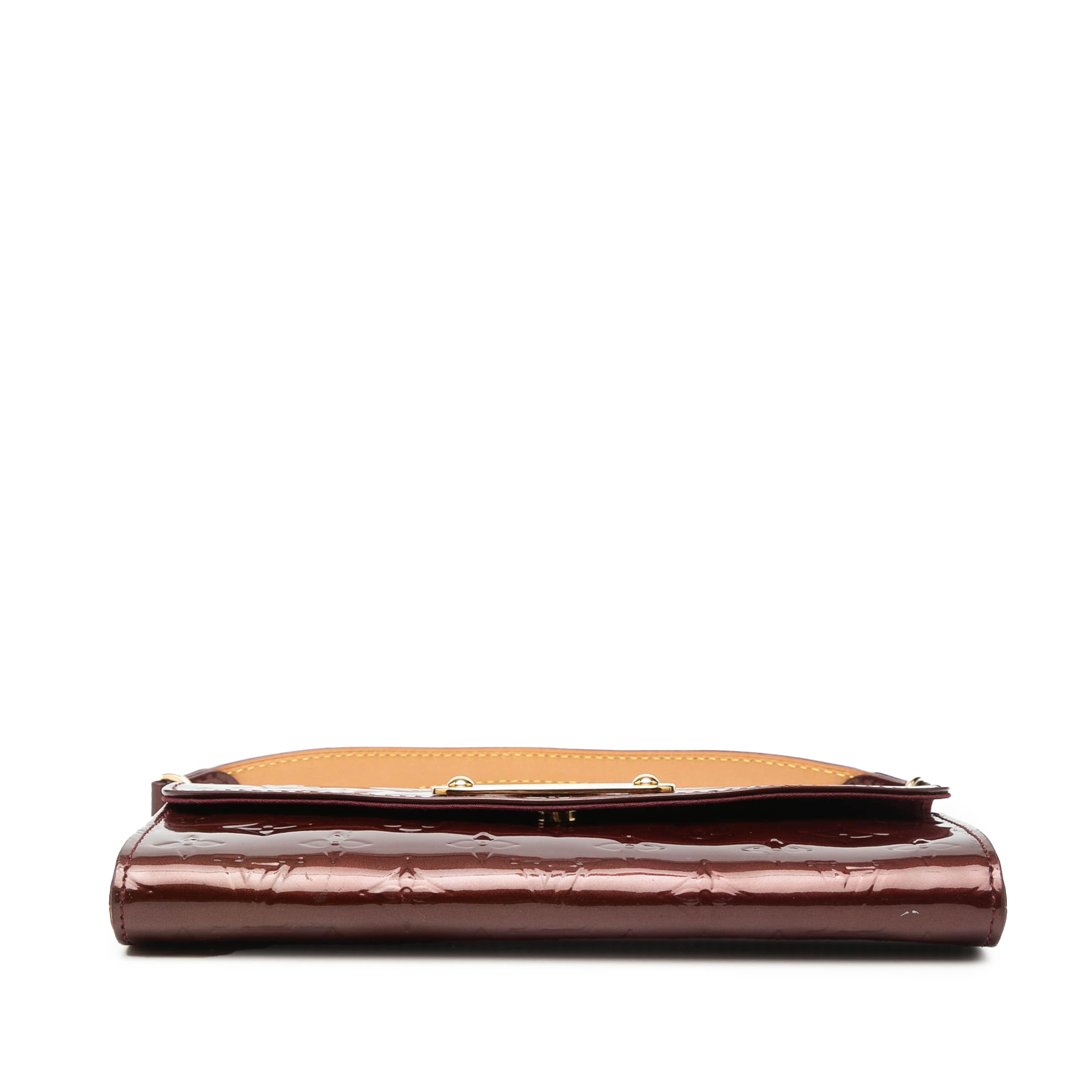 Louis Vuitton Monogram Vernis Sunset Boulevard, från Luxclusif, i färgen burgundy. Klicka för att öppna bilden i stort format