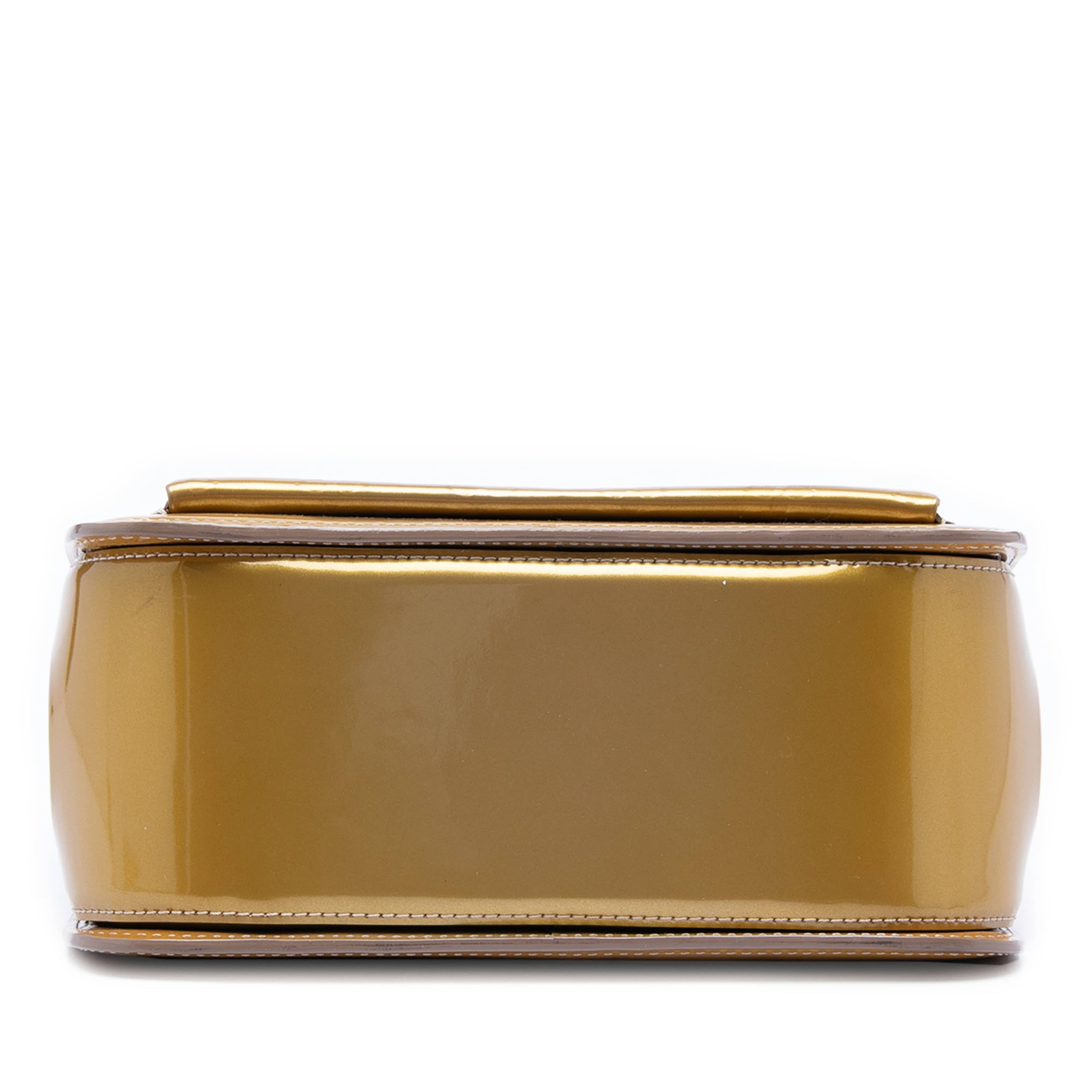 Louis Vuitton Monogram Vernis Mirada, från Luxclusif, i färgen gold. Klicka för att öppna bilden i stort format