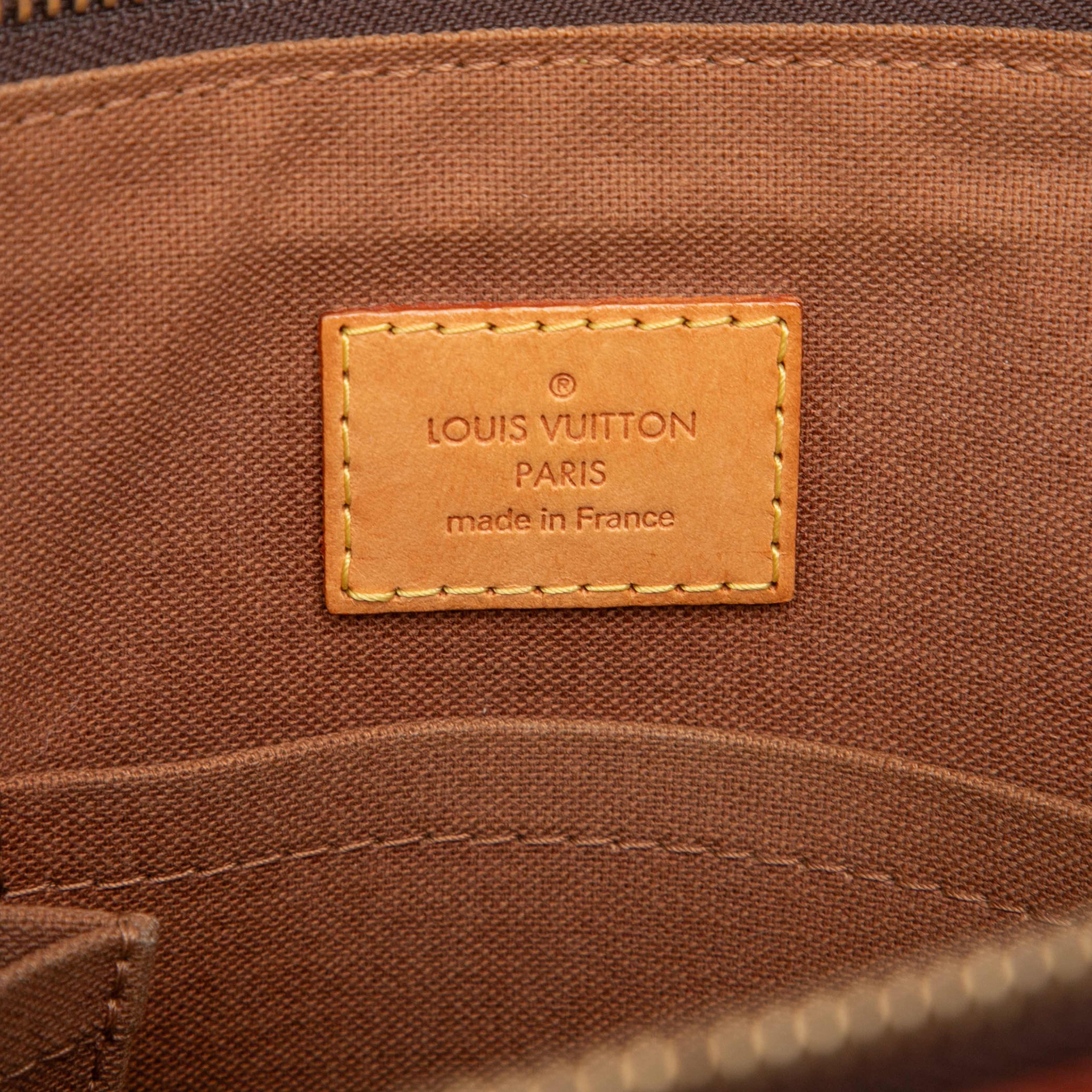 Louis Vuitton Monogram Popincourt Haut, från Luxclusif, i färgen brown. Klicka för att öppna bilden i stort format