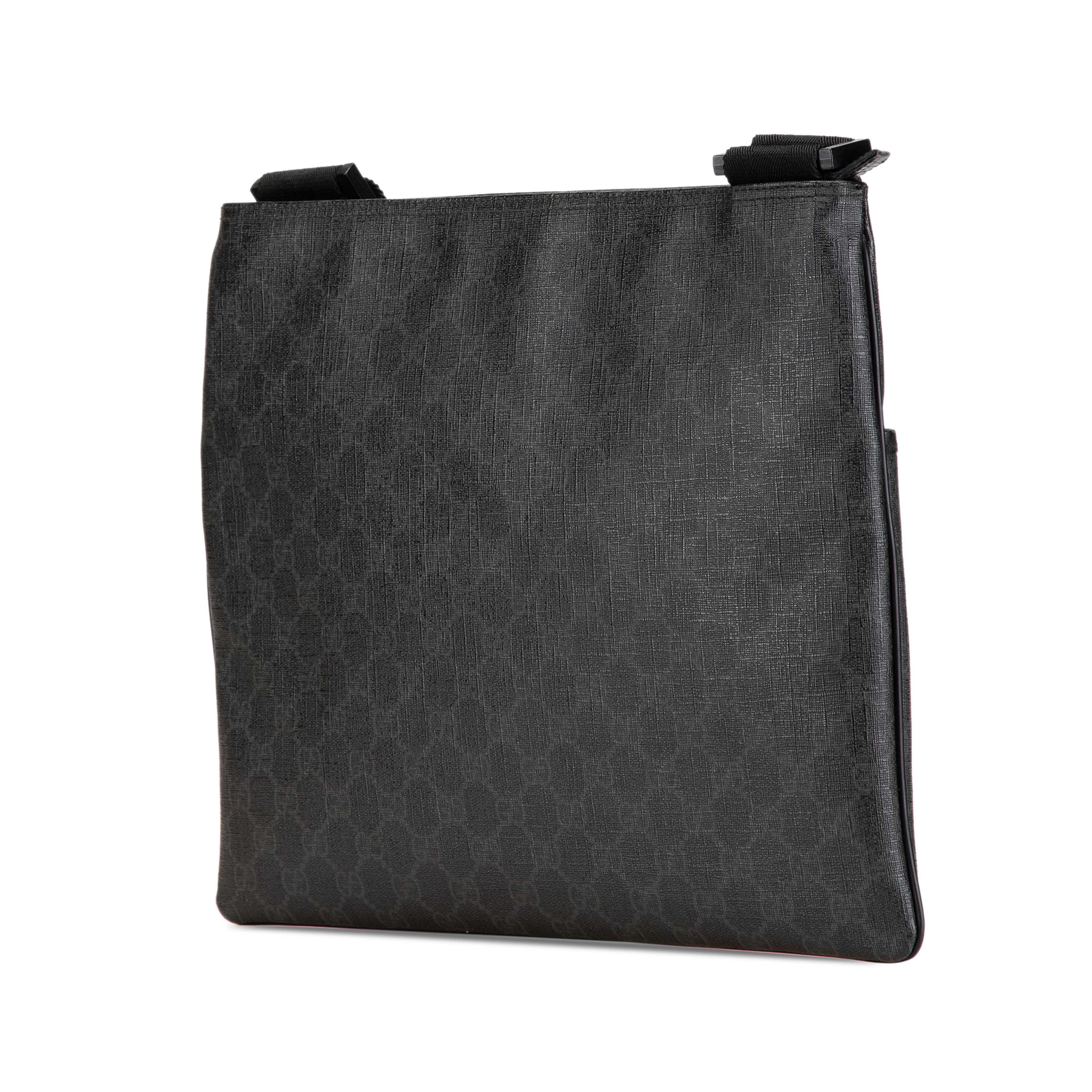 Gucci Gg Supreme Crossbody, från Luxclusif, i färgen black. Klicka för att öppna bilden i stort format
