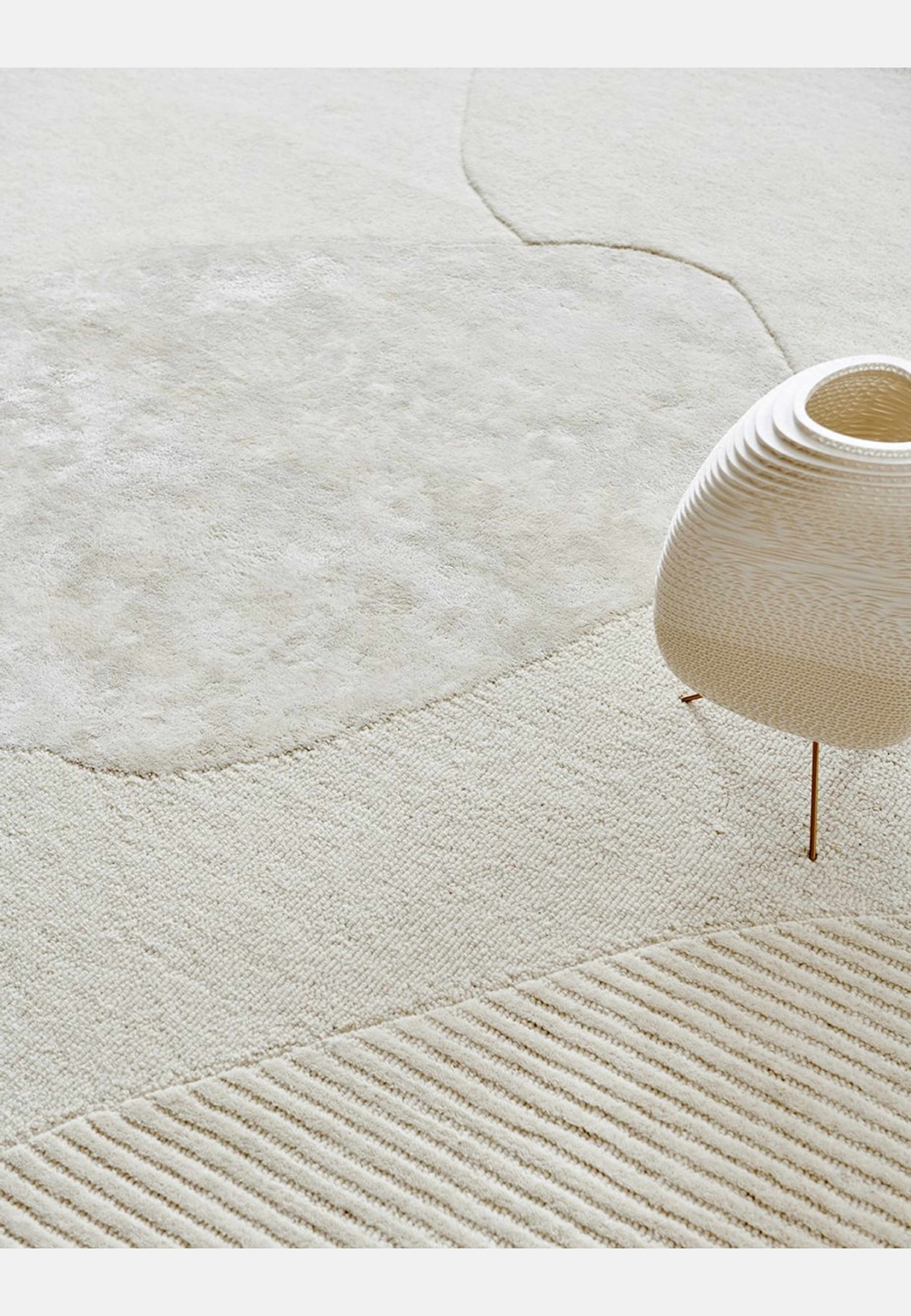 Matta Topaz, från Classic Collection, i färgen ivory. Klicka för att öppna bilden i stort format
