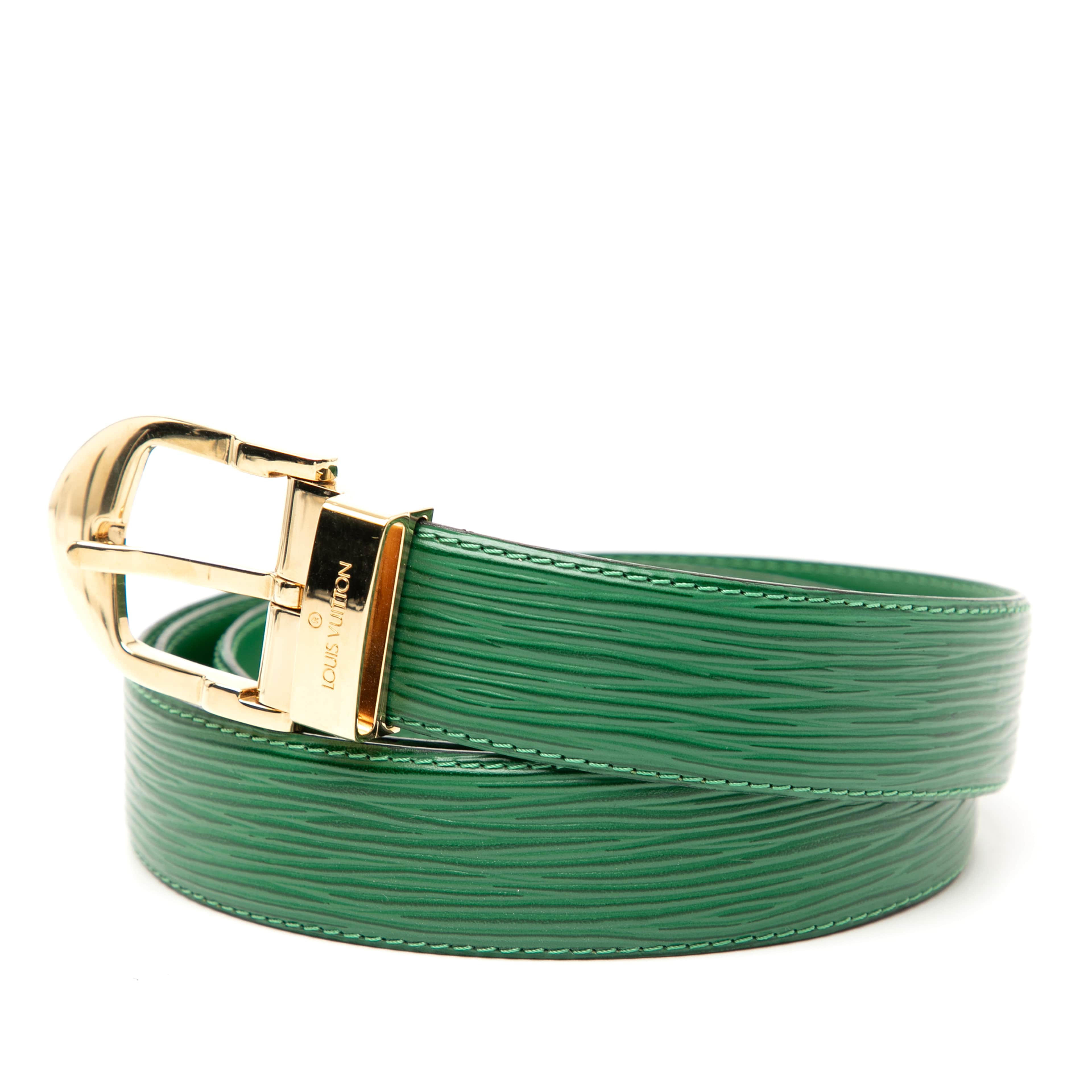 Louis Vuitton Epi Ceinture Belt, från Luxclusif, i färgen green. Klicka för att öppna bilden i stort format