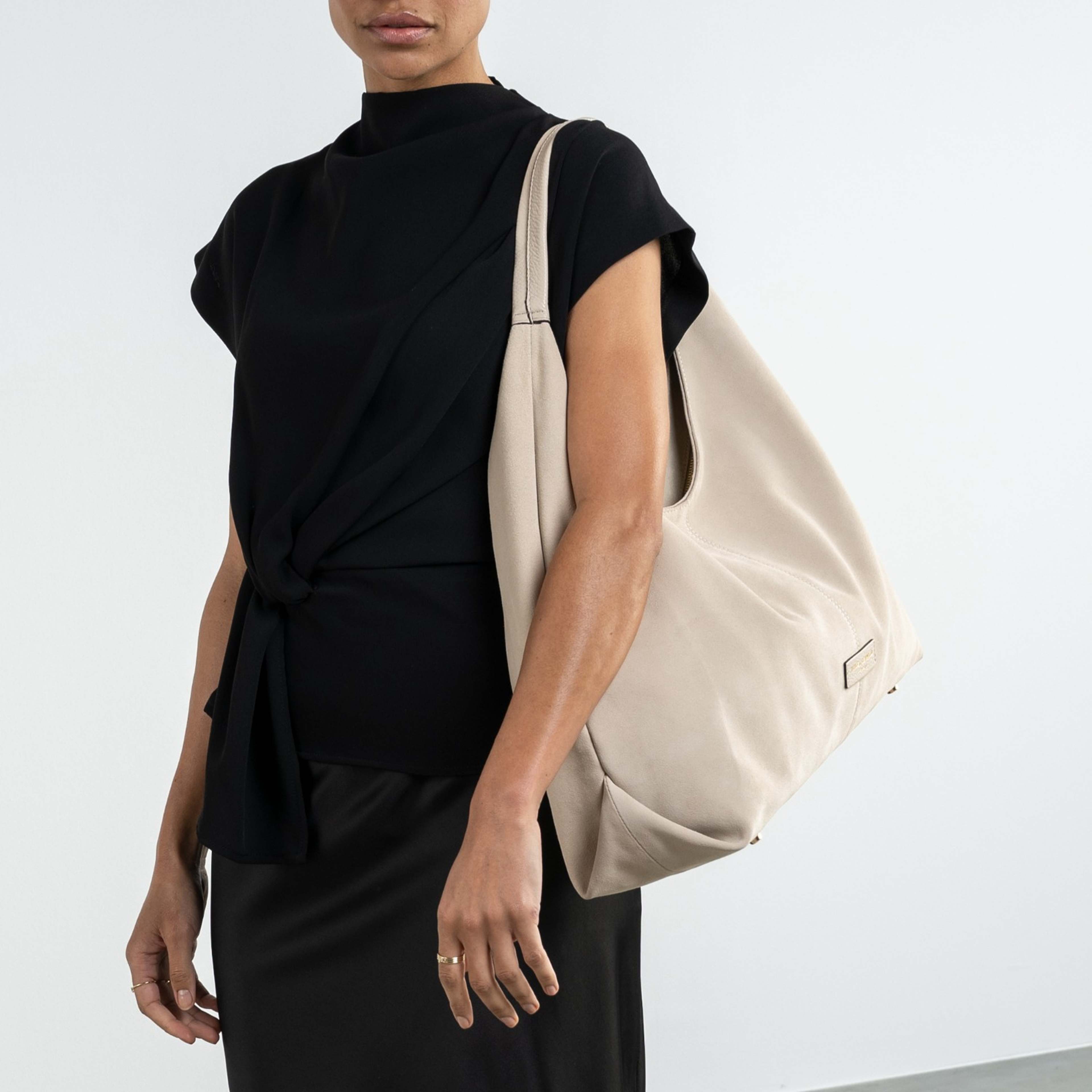 Isabel Bernard Shoulder Bag