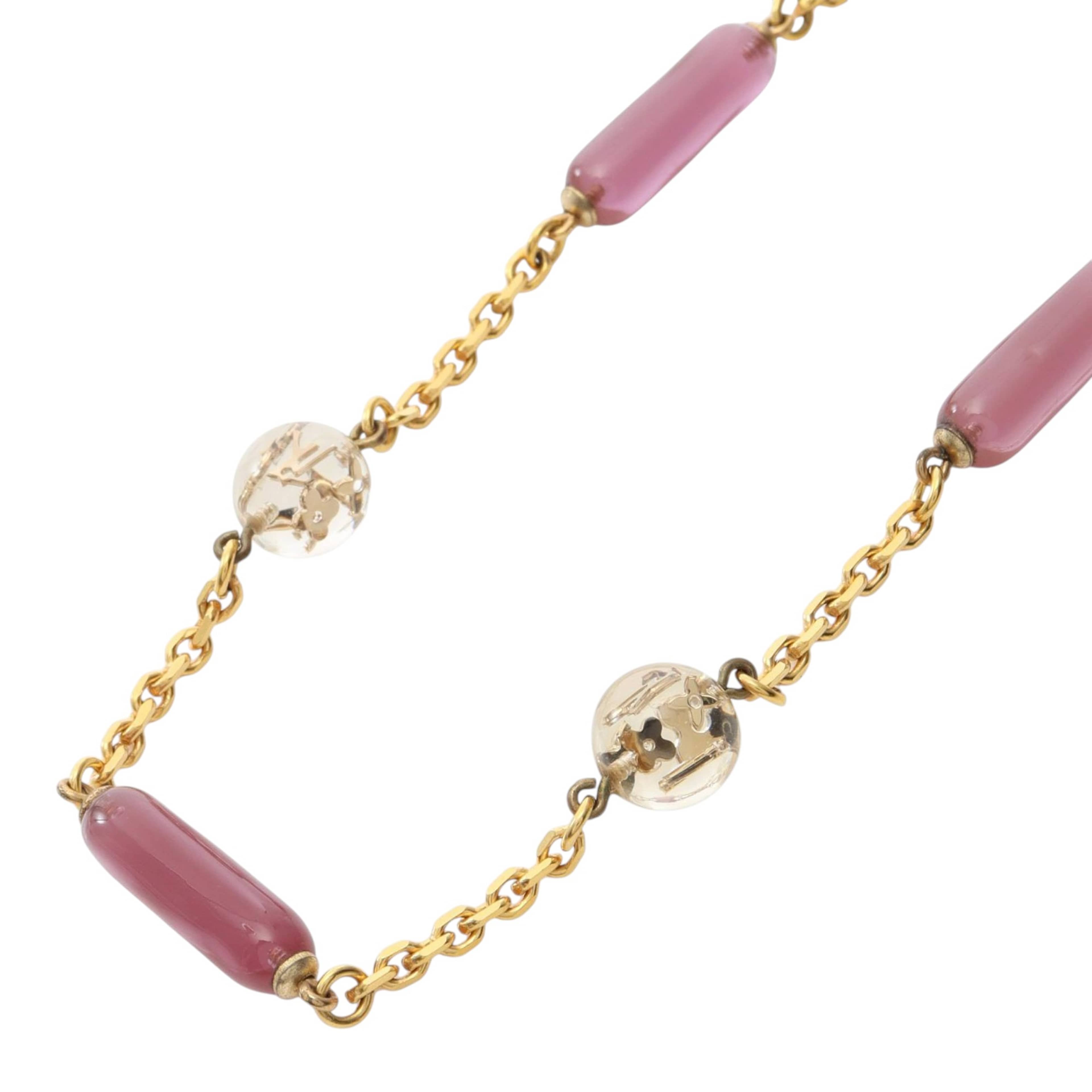Louis Vuitton Gold Plated And Resin Sautoir Bulles Inclusion Station Charm Necklace, från Luxclusif, i färgen gold. Klicka för att öppna bilden i stort format
