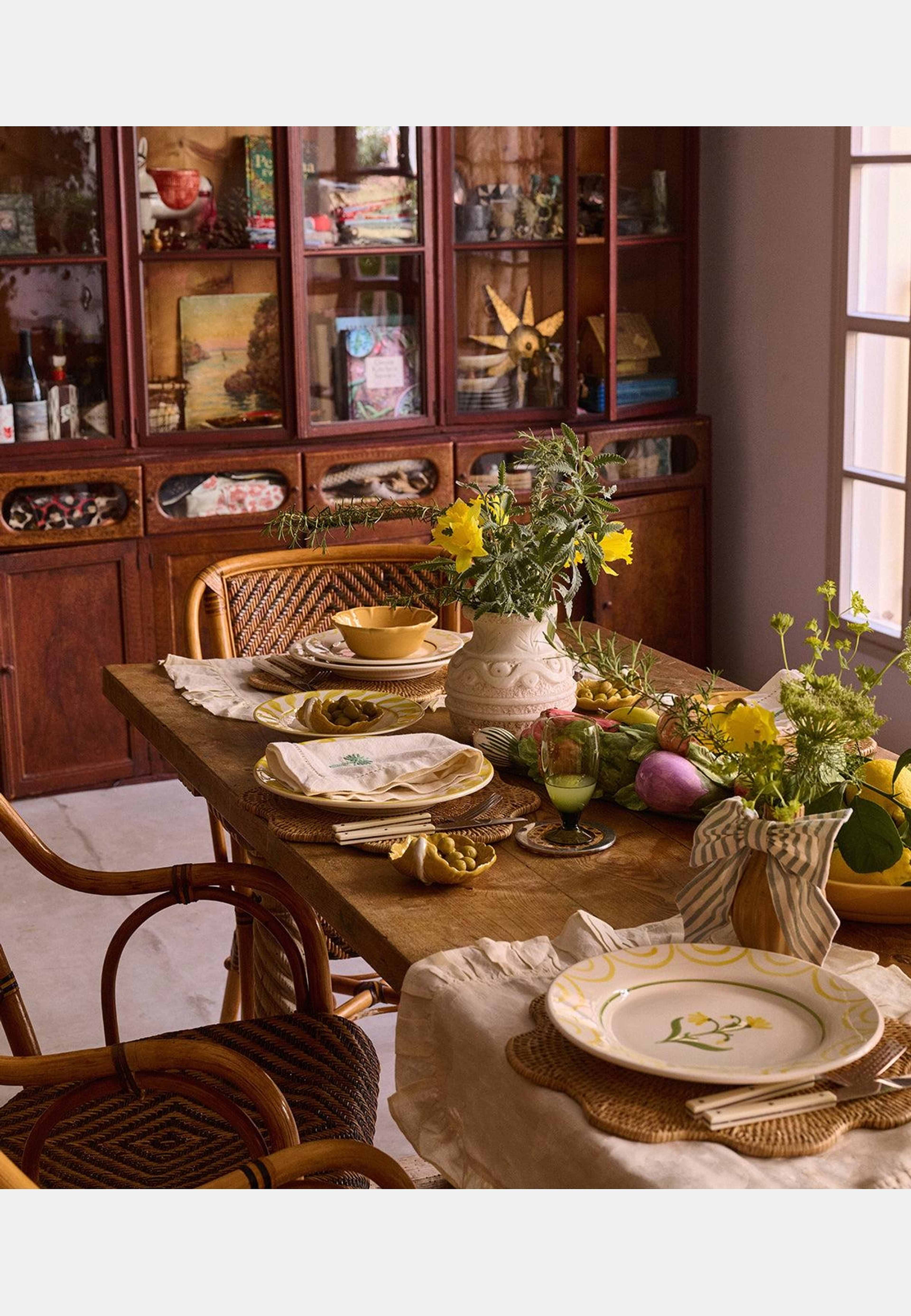 Everyday Charm Liten Skål - 15 Cm, från Pick A Poppy, i färgen yellow. Klicka för att öppna bilden i stort format