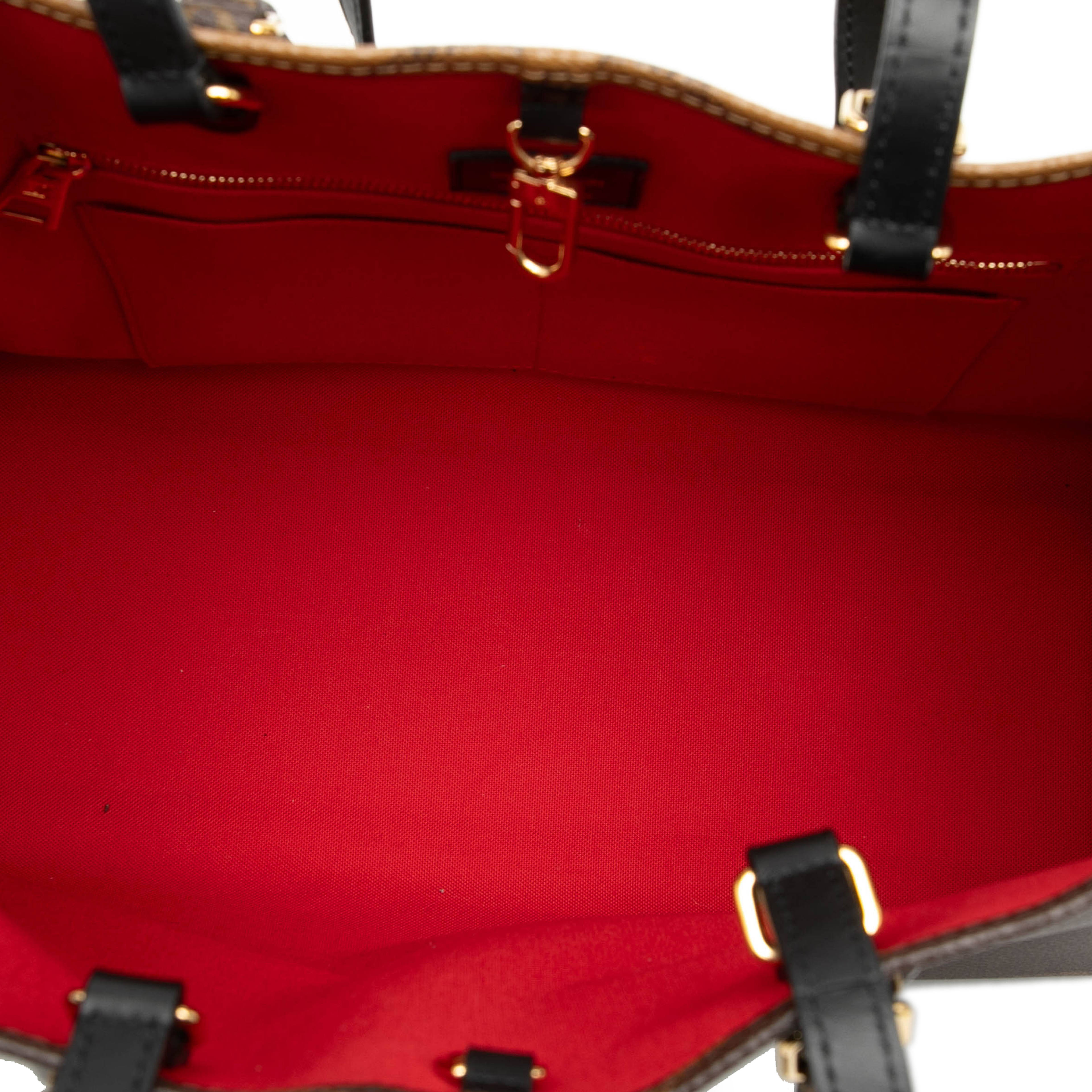 Louis Vuitton Monogram Giant Onthego Mm, från Luxclusif, i färgen brown. Klicka för att öppna bilden i stort format