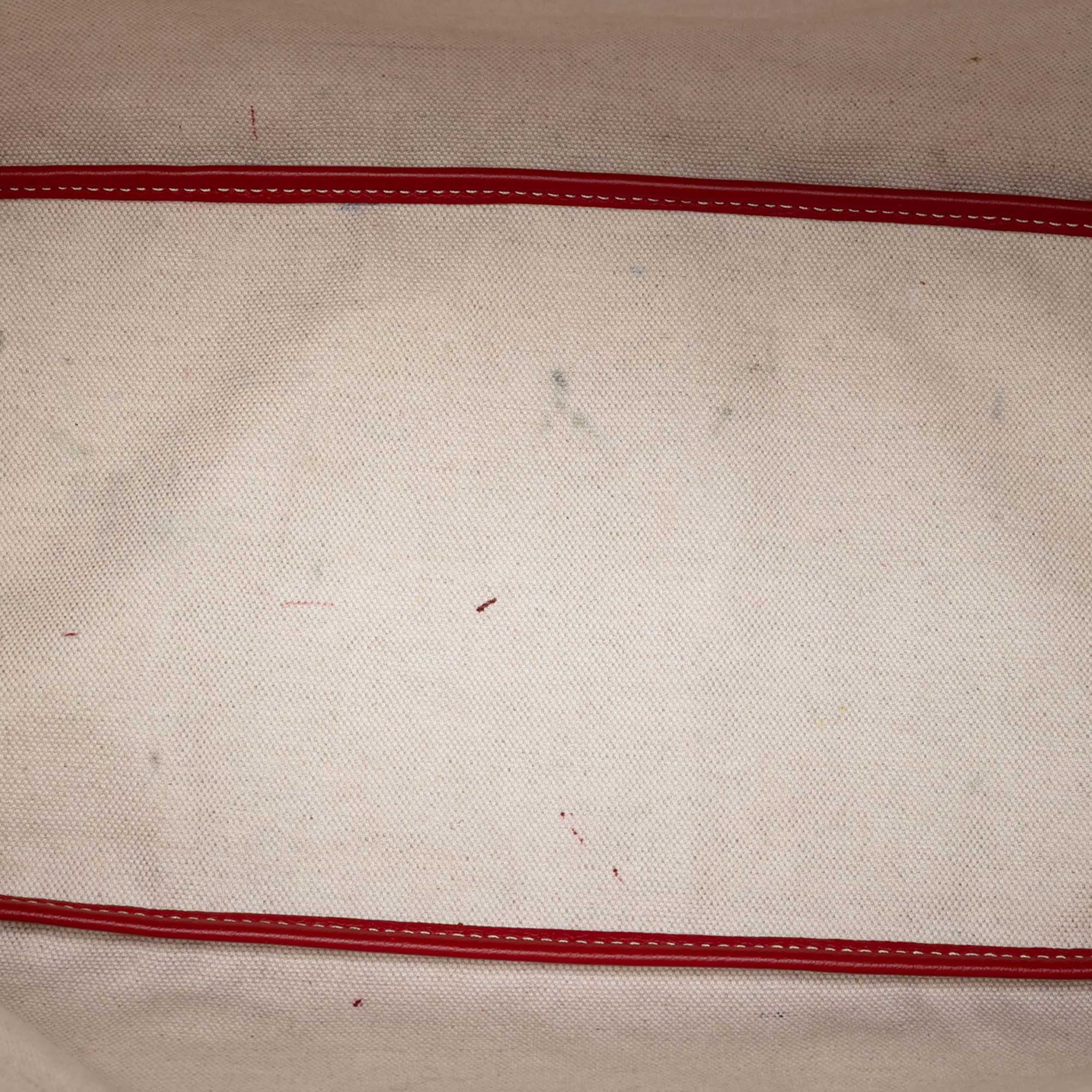 Goyard Goyardine Saint Louis Pm, från Luxclusif, i färgen red. Klicka för att öppna bilden i stort format