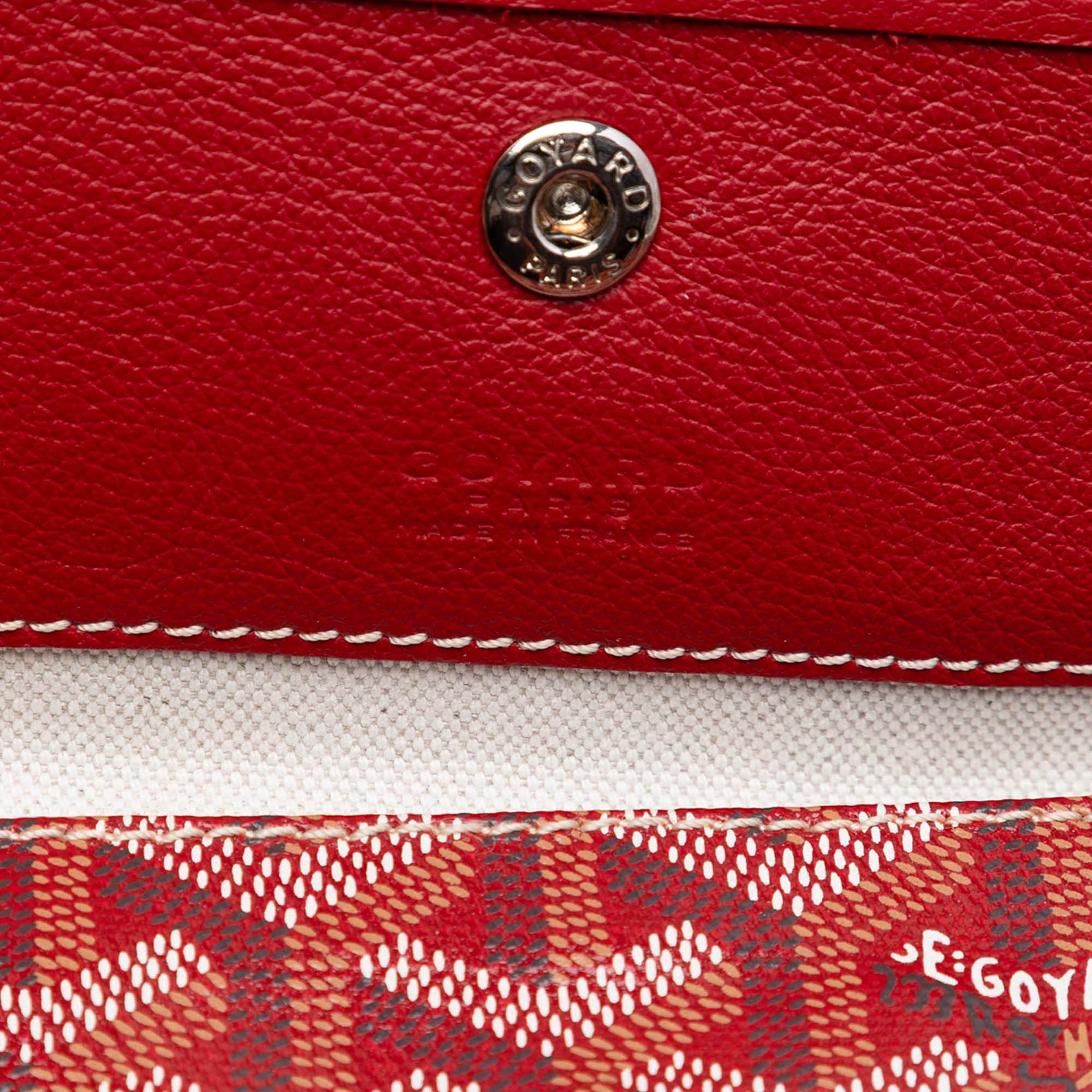 Goyard Goyardine Saint Louis Pm, från Luxclusif, i färgen red. Klicka för att öppna bilden i stort format