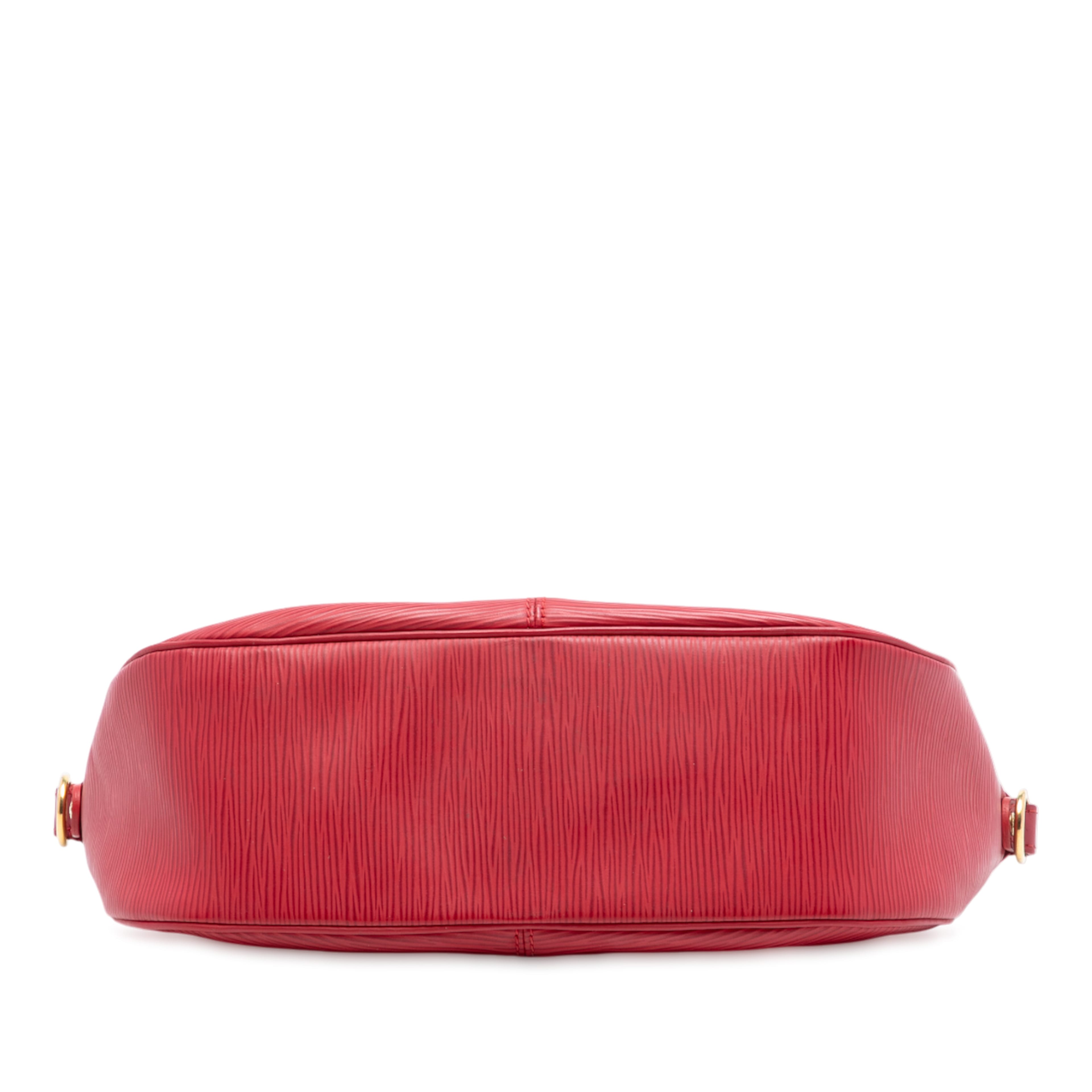 Louis Vuitton Epi Dhanura Pm, från Luxclusif, i färgen red. Klicka för att öppna bilden i stort format