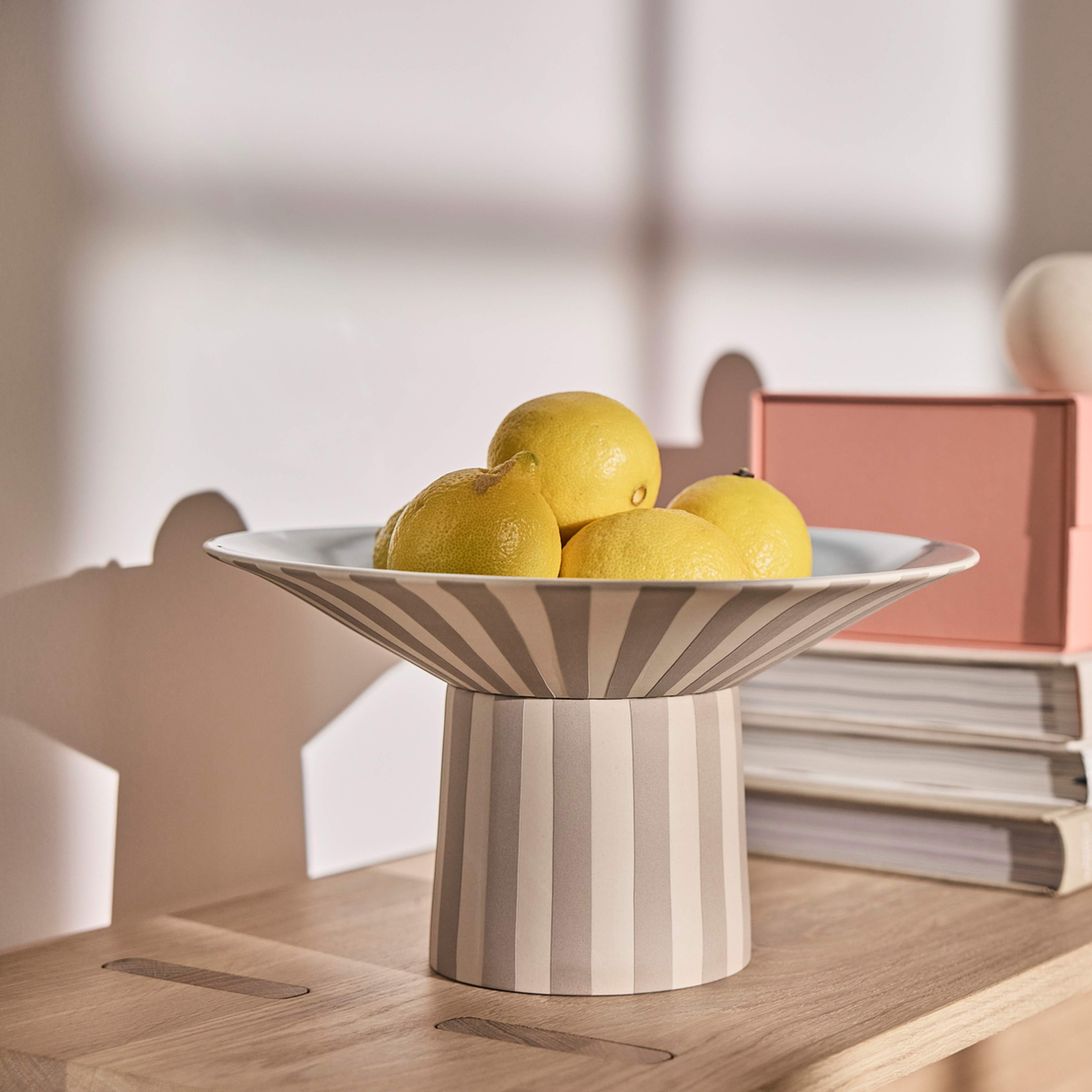 Toppu Centerpiece - High, från OYOY Living, i färgen clay,ice blue. Klicka för att öppna bilden i stort format