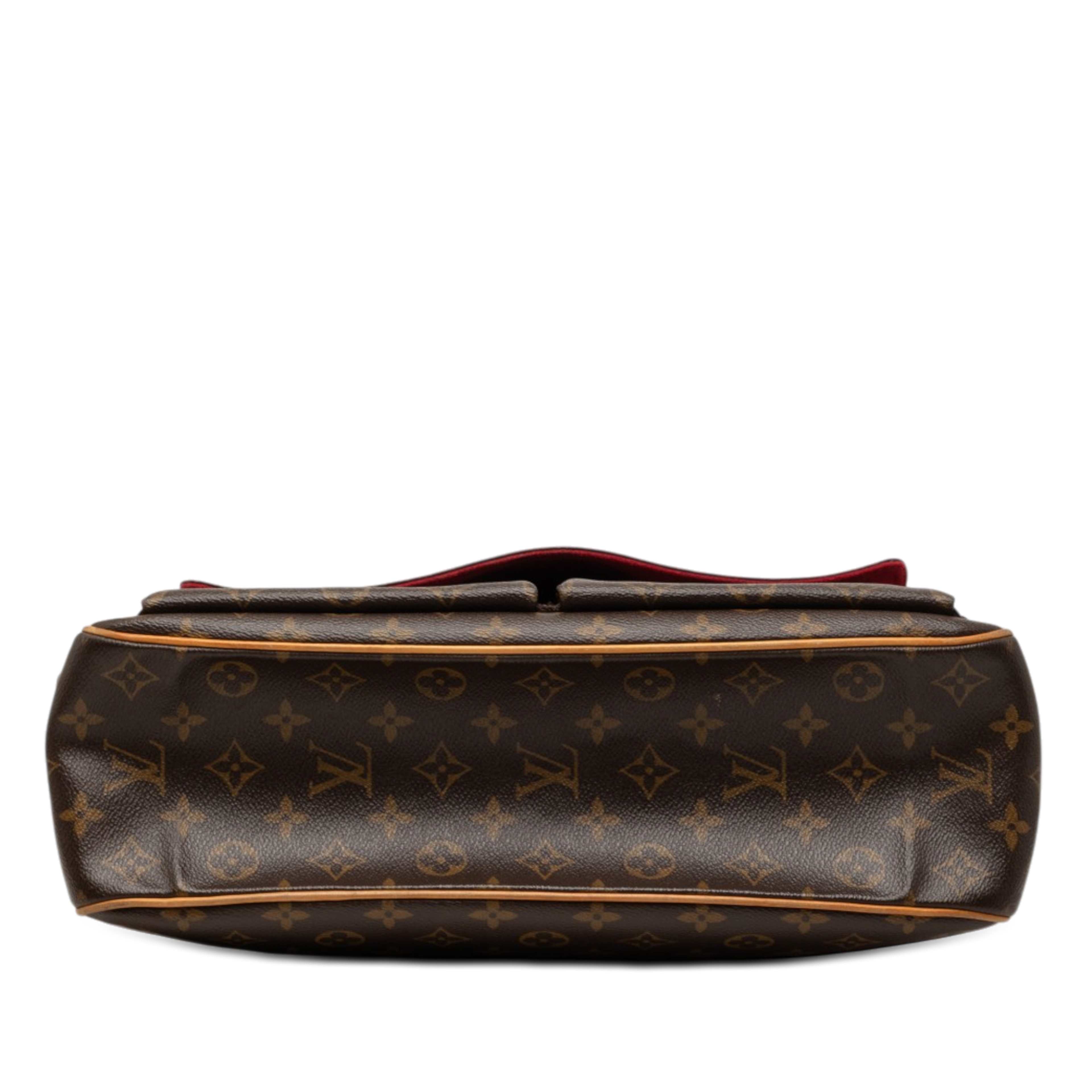 Louis Vuitton Monogram Multipli Cite, från Luxclusif, i färgen brun. Klicka för att öppna bilden i stort format