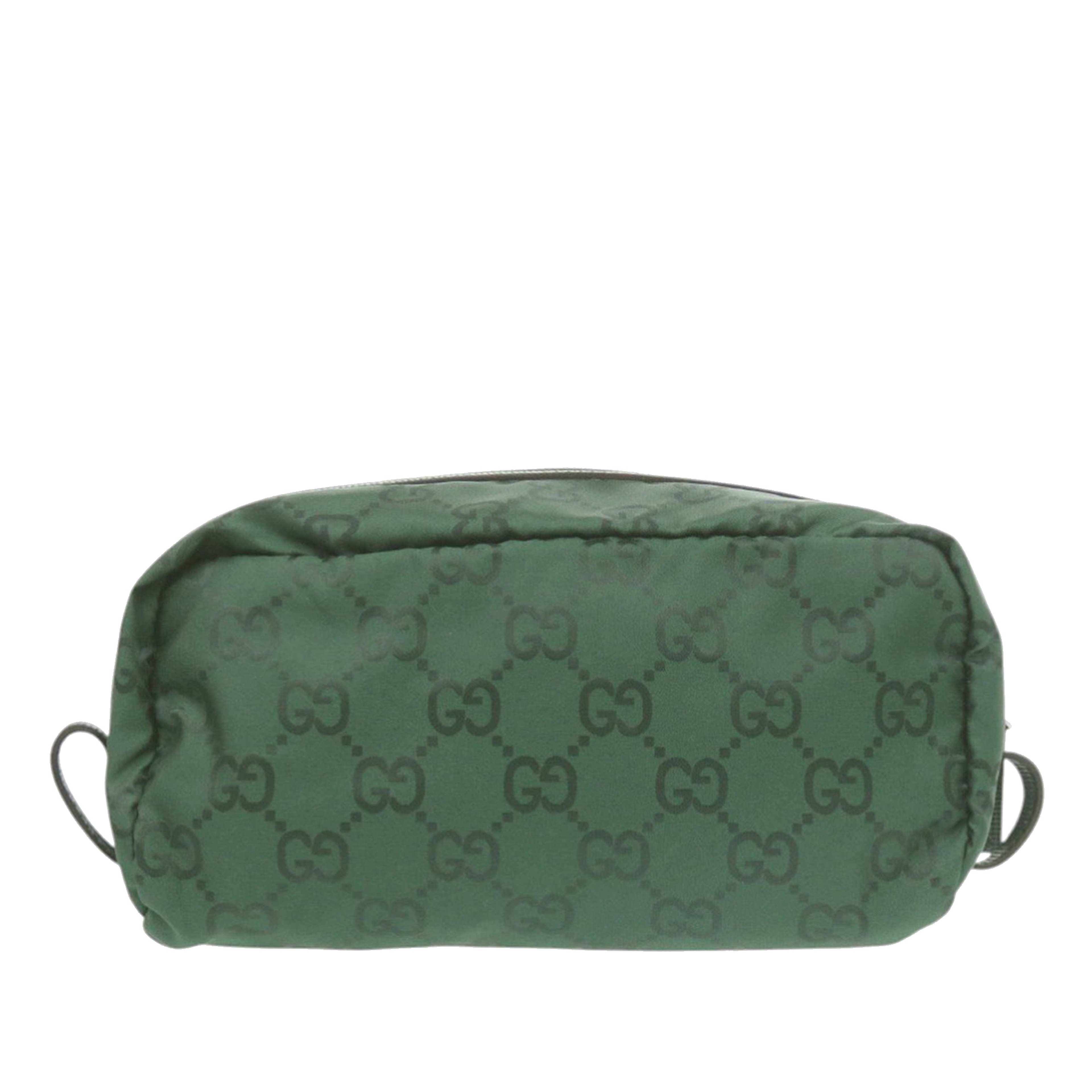 Gucci Gg Nylon Cosmetic Pouch, från Luxclusif, i färgen green. Klicka för att öppna bilden i stort format
