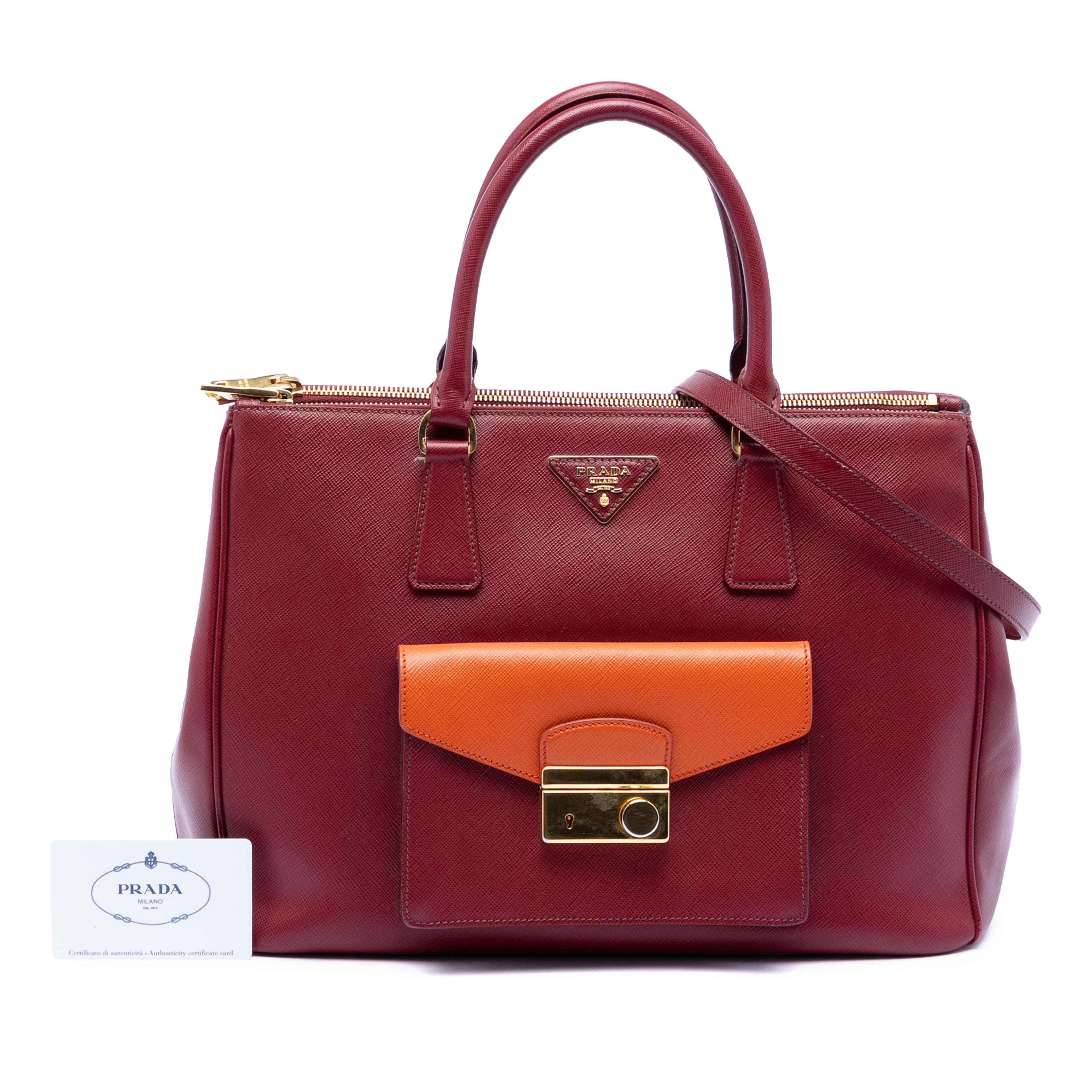 Prada Saffiano Lux Galleria Double Zip Front Pocket Satchel, från Luxclusif, i färgen orange. Klicka för att öppna bilden i stort format