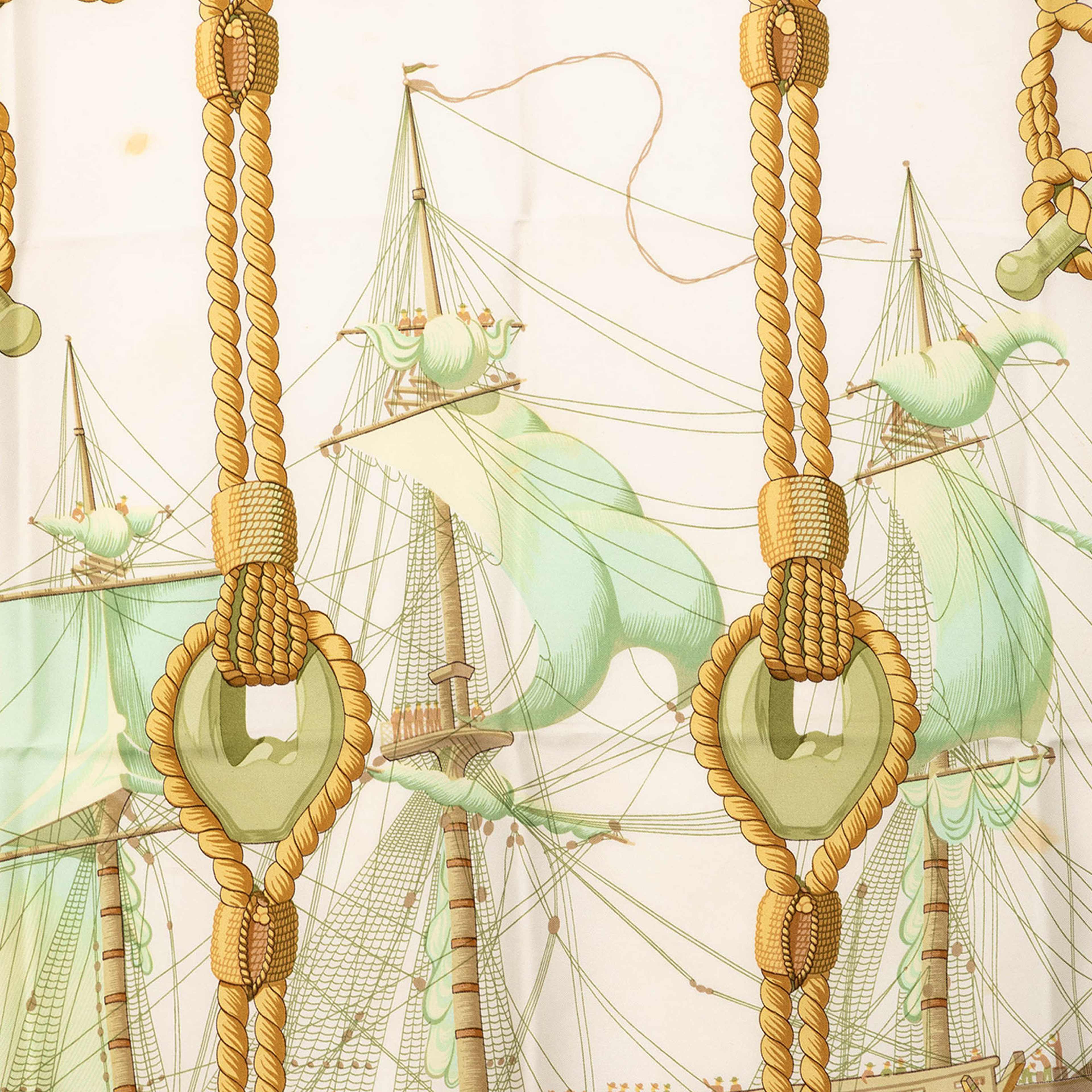 Hermès Tribord Silk Scarf 90, från Luxclusif, i färgen white. Klicka för att öppna bilden i stort format