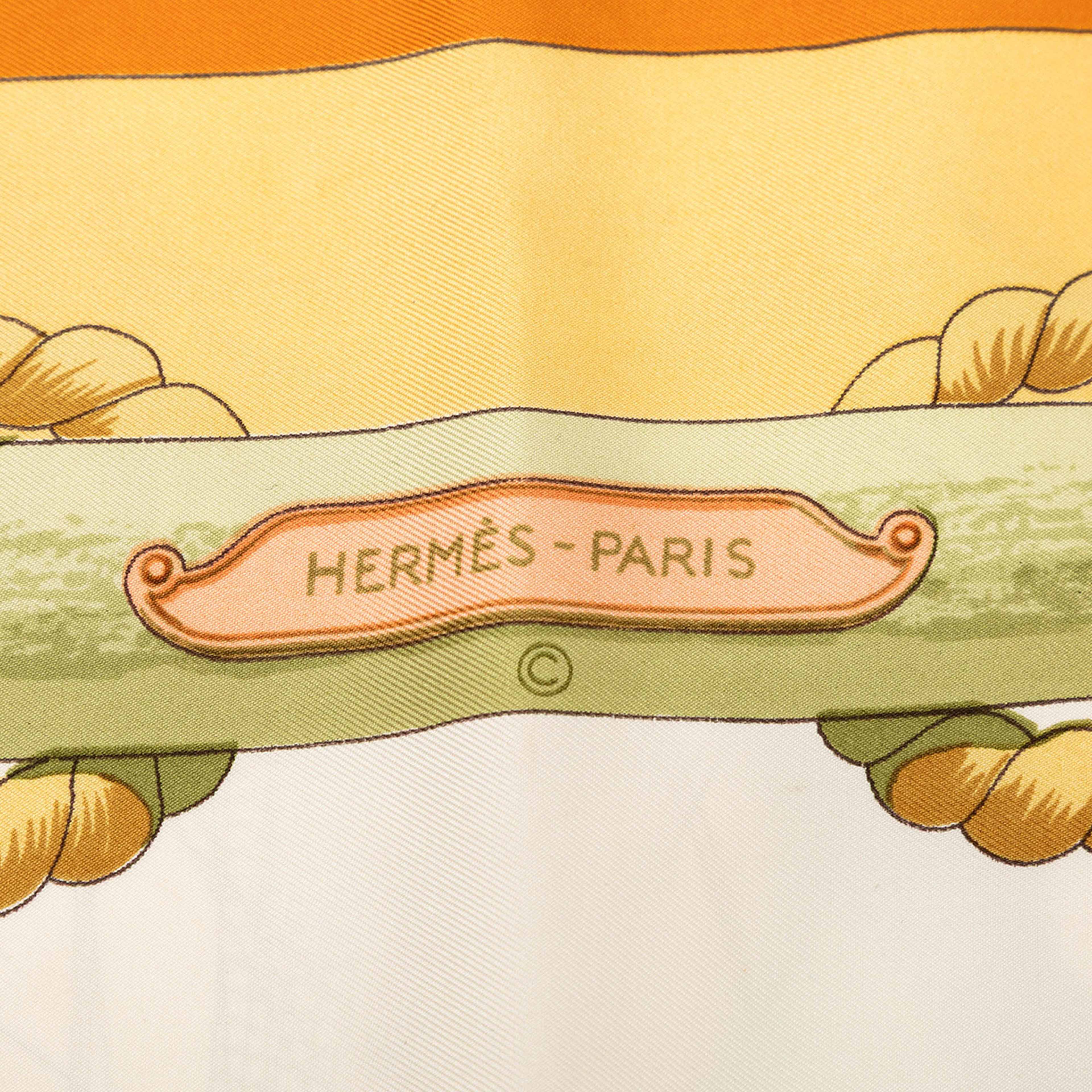 Hermès Tribord Silk Scarf 90, från Luxclusif, i färgen white. Klicka för att öppna bilden i stort format