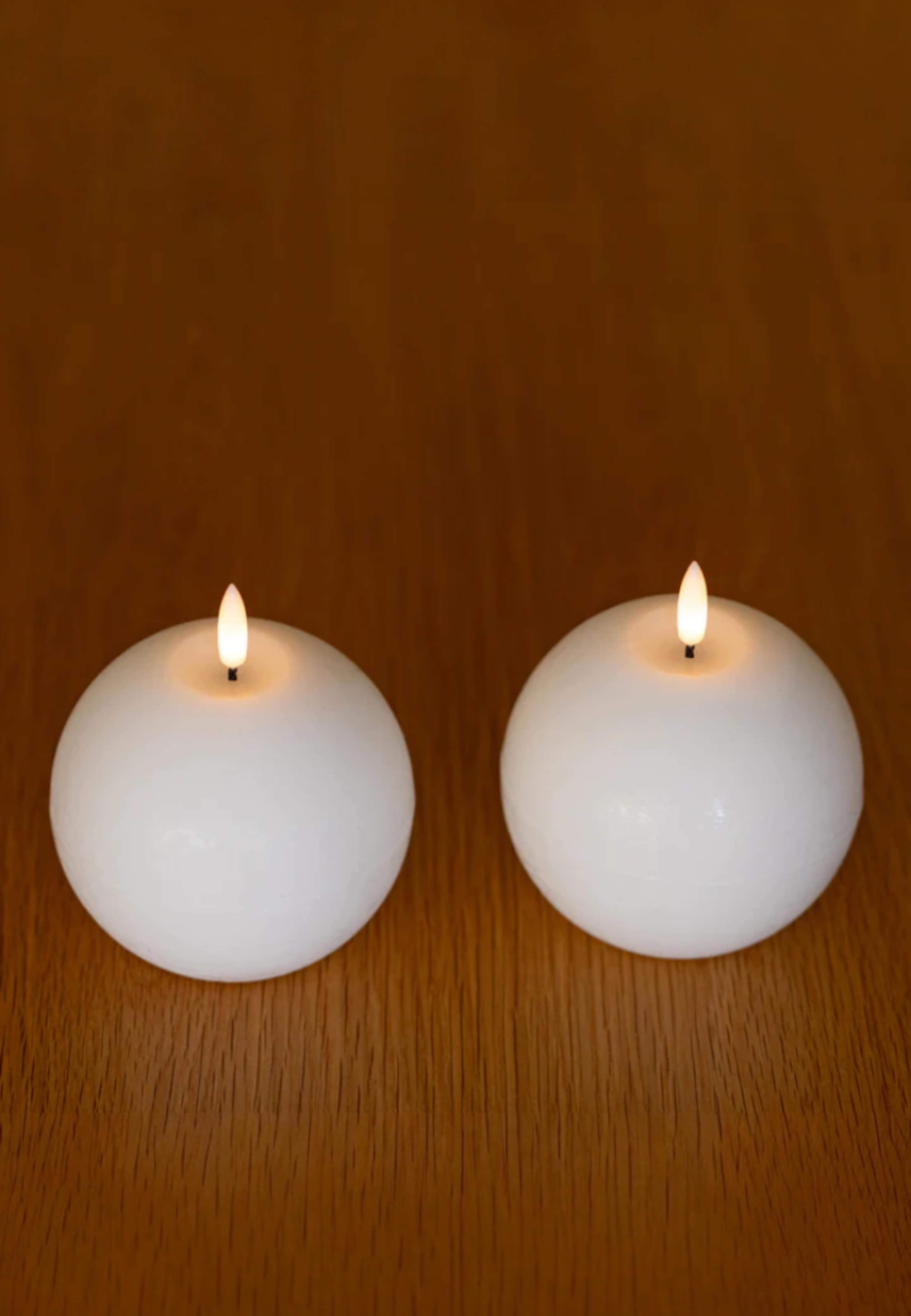 Luna Led-kulljus. 2 St., från Led Nordic, i färgen vit. Klicka för att öppna bilden i stort format